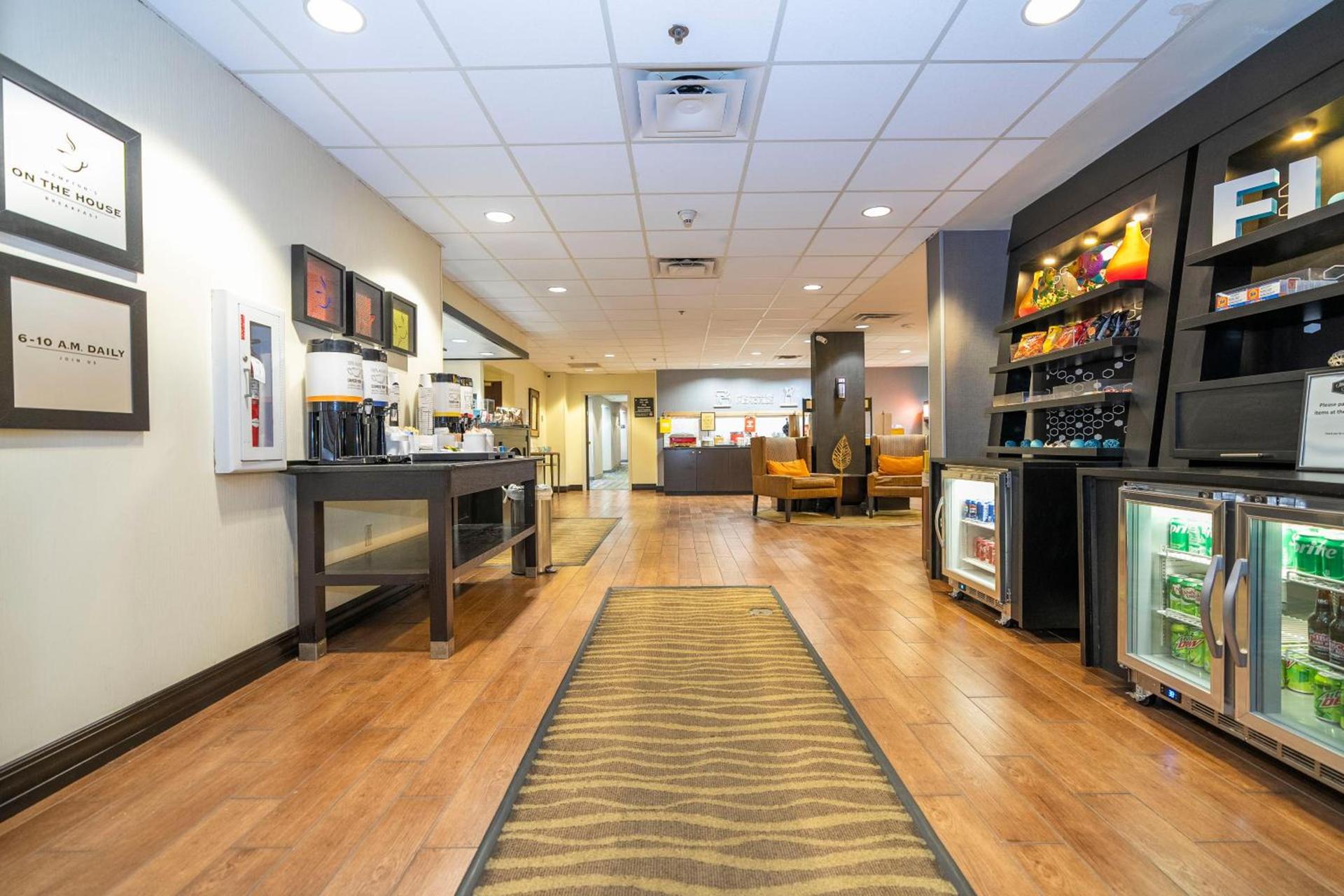Hampton Inn by Hilton Spring Hill photo 19
