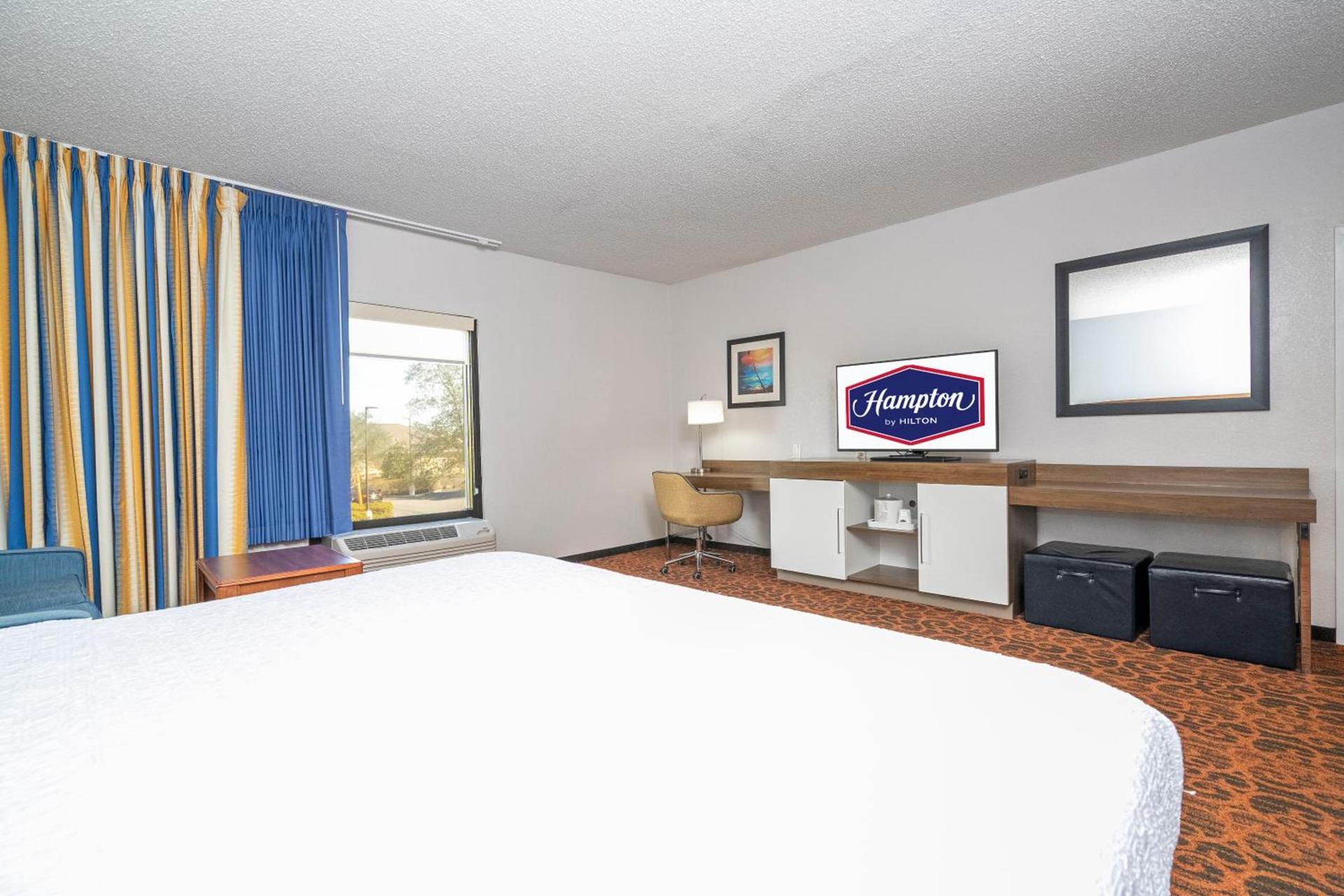Hampton Inn by Hilton Spring Hill photo 69