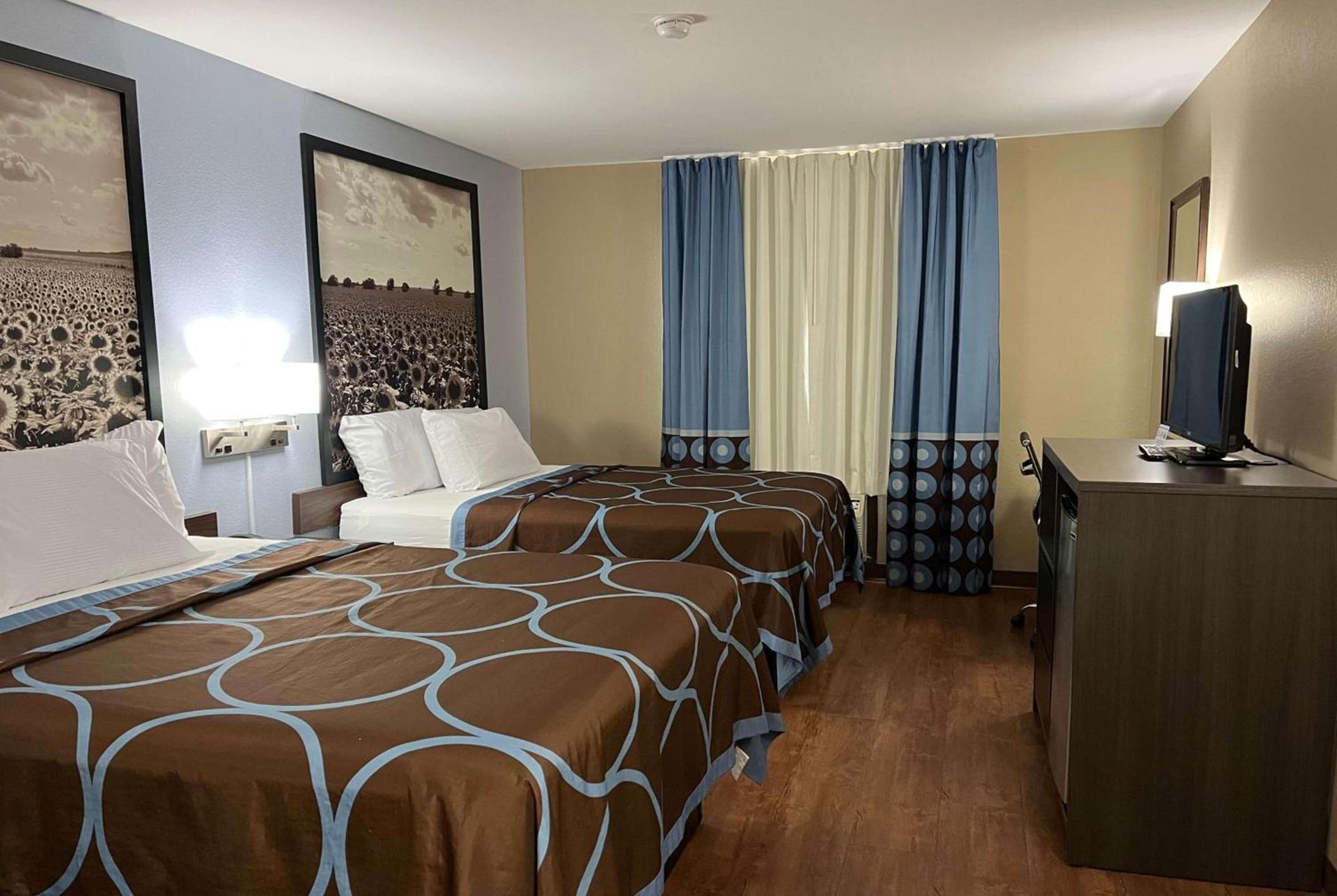 Super 8 by Wyndham Independence KS photo 6
