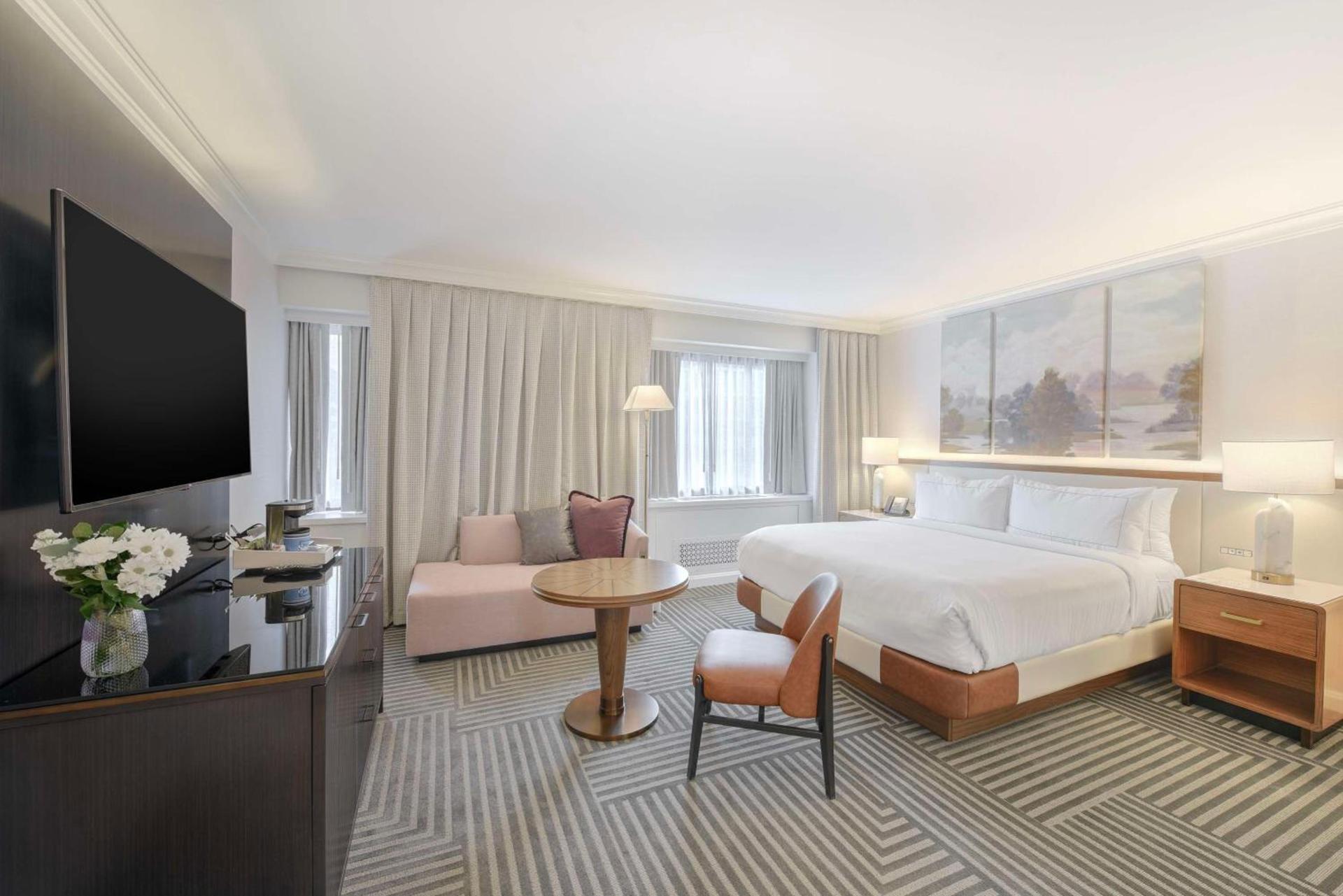 Capital Hilton photo 15