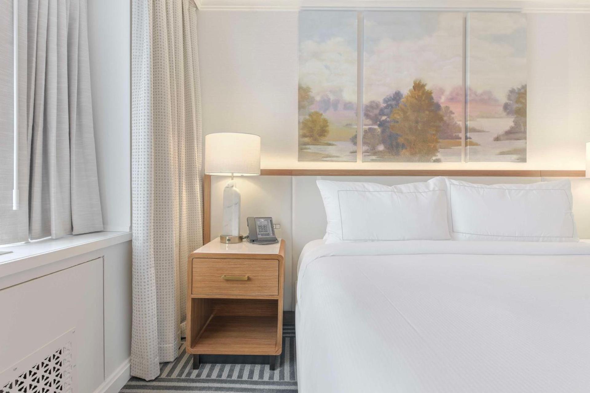 Capital Hilton photo 20