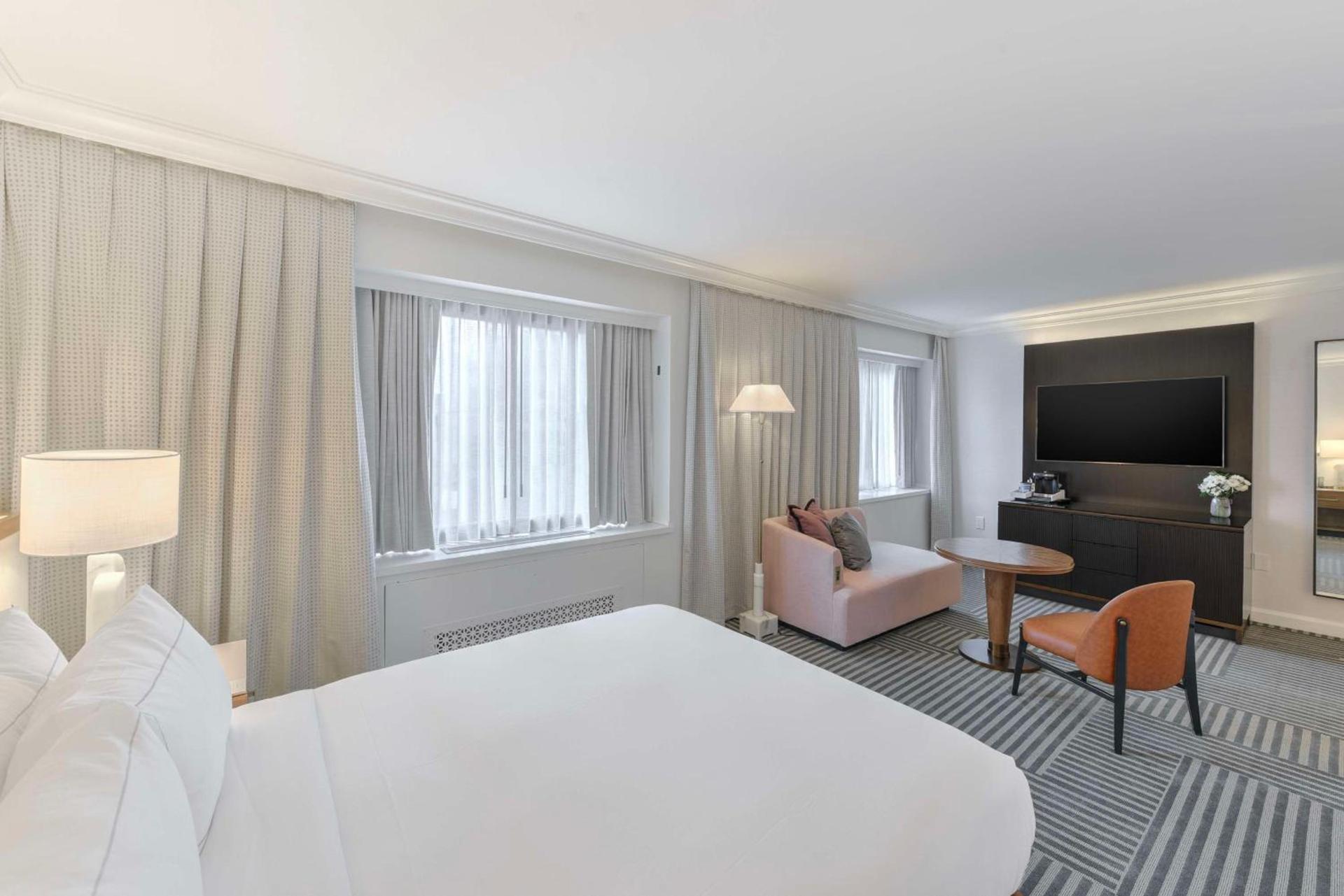 Capital Hilton photo 23