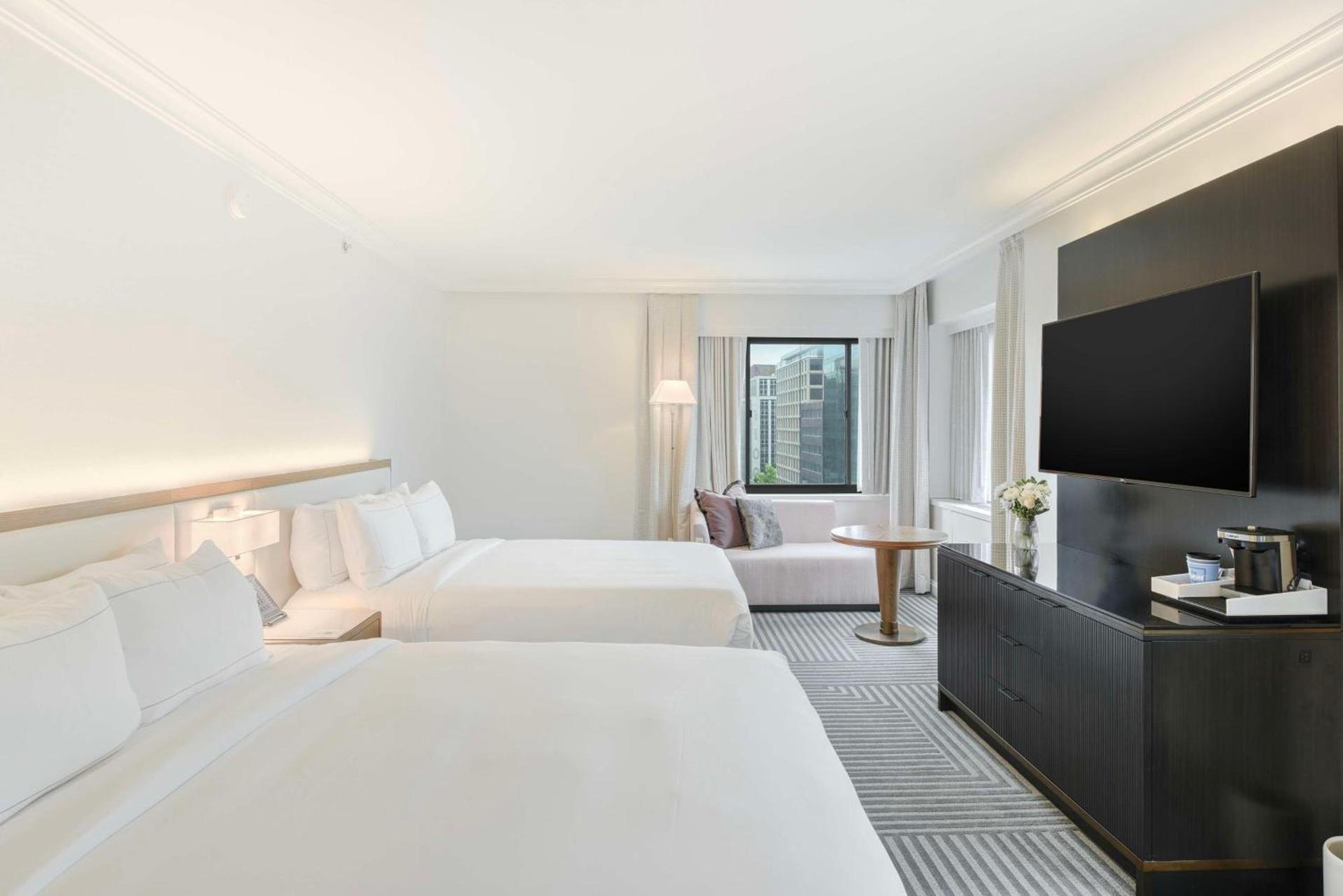 Capital Hilton photo 25