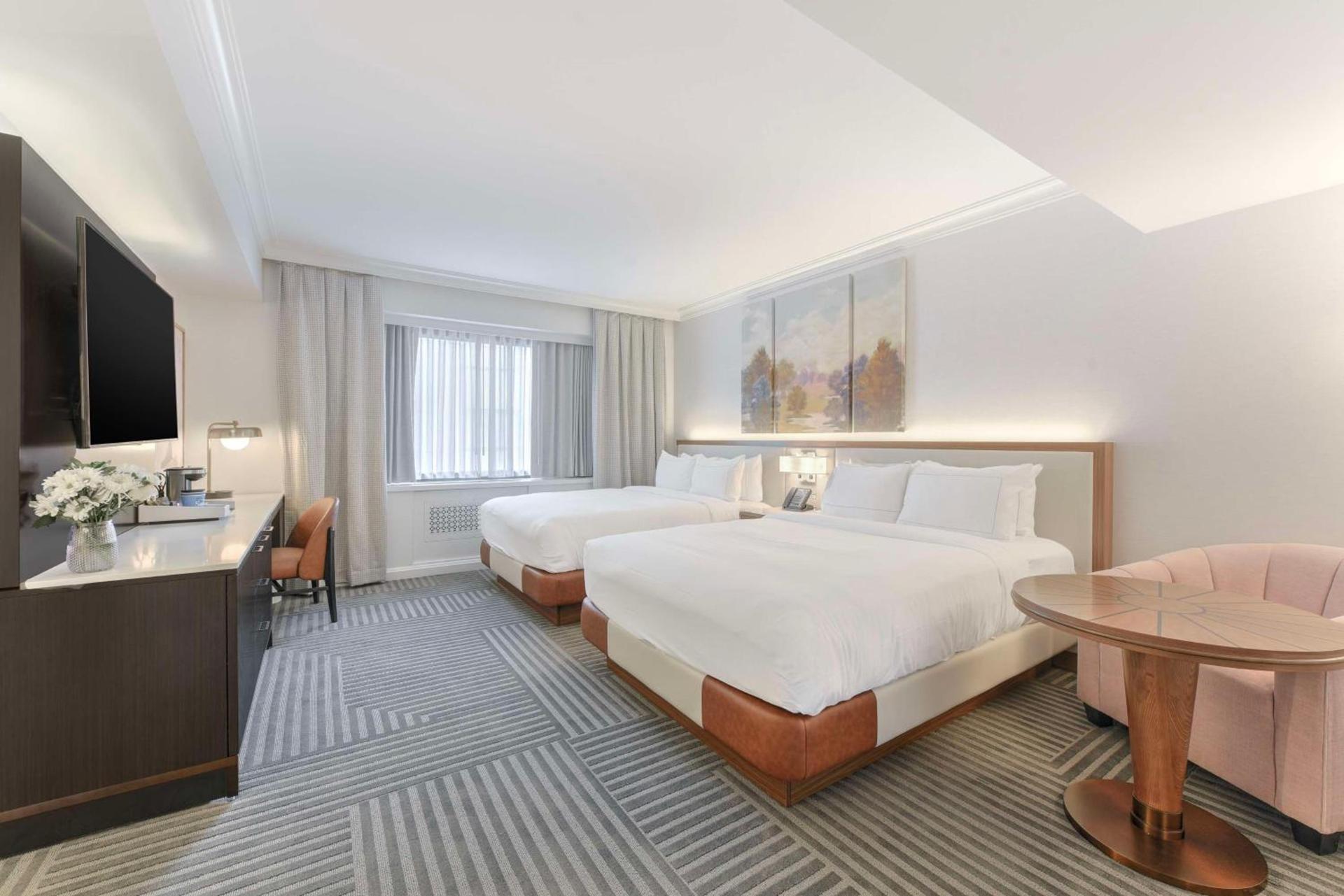 Capital Hilton photo 27