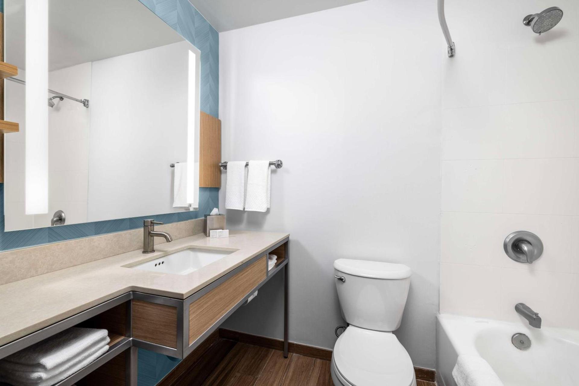 Hilton Garden Inn West Palm Beach Airport photo 30