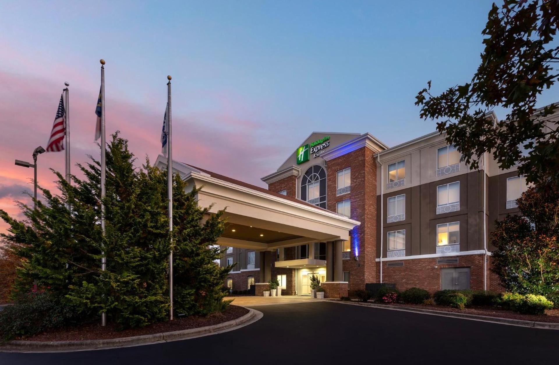 Holiday Inn Express Hotel & Suites Greensboro - Airport Area by IHG photo 26