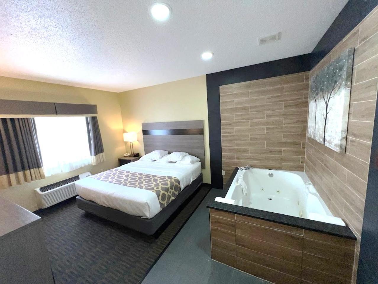 Baymont by Wyndham Paw Paw photo 25