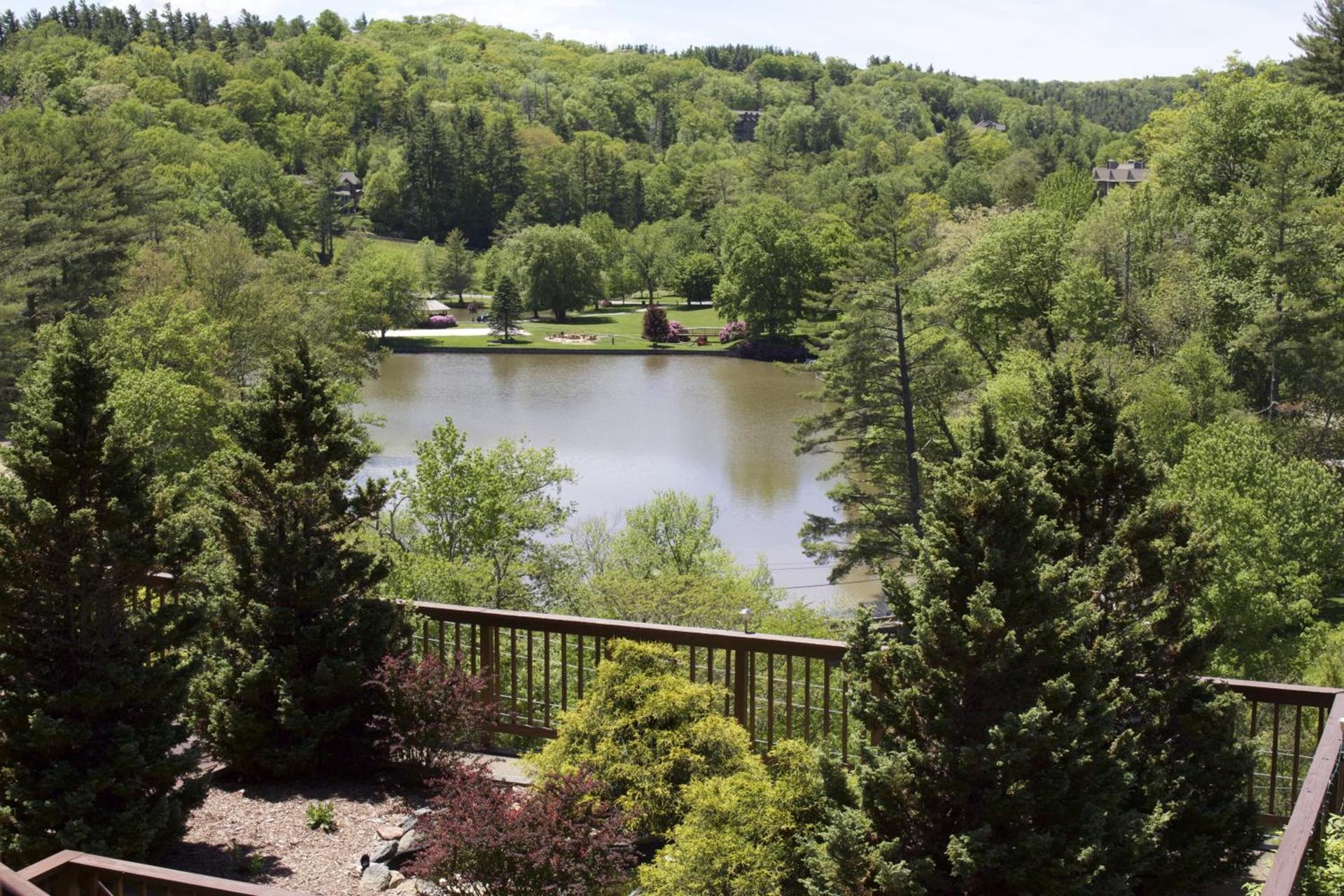 Cliff Dwellers Inn photo 70