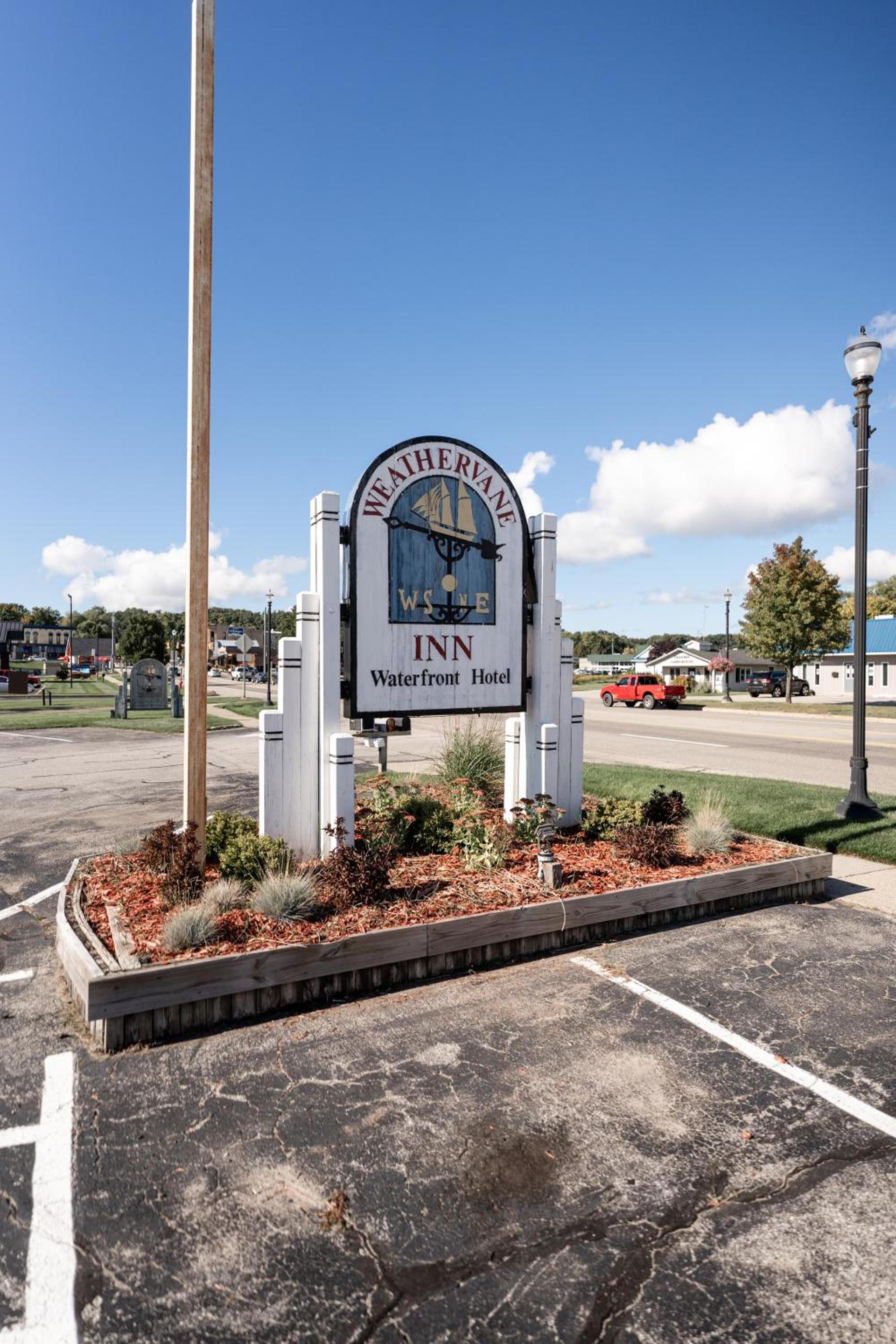Weathervane Inn photo 41