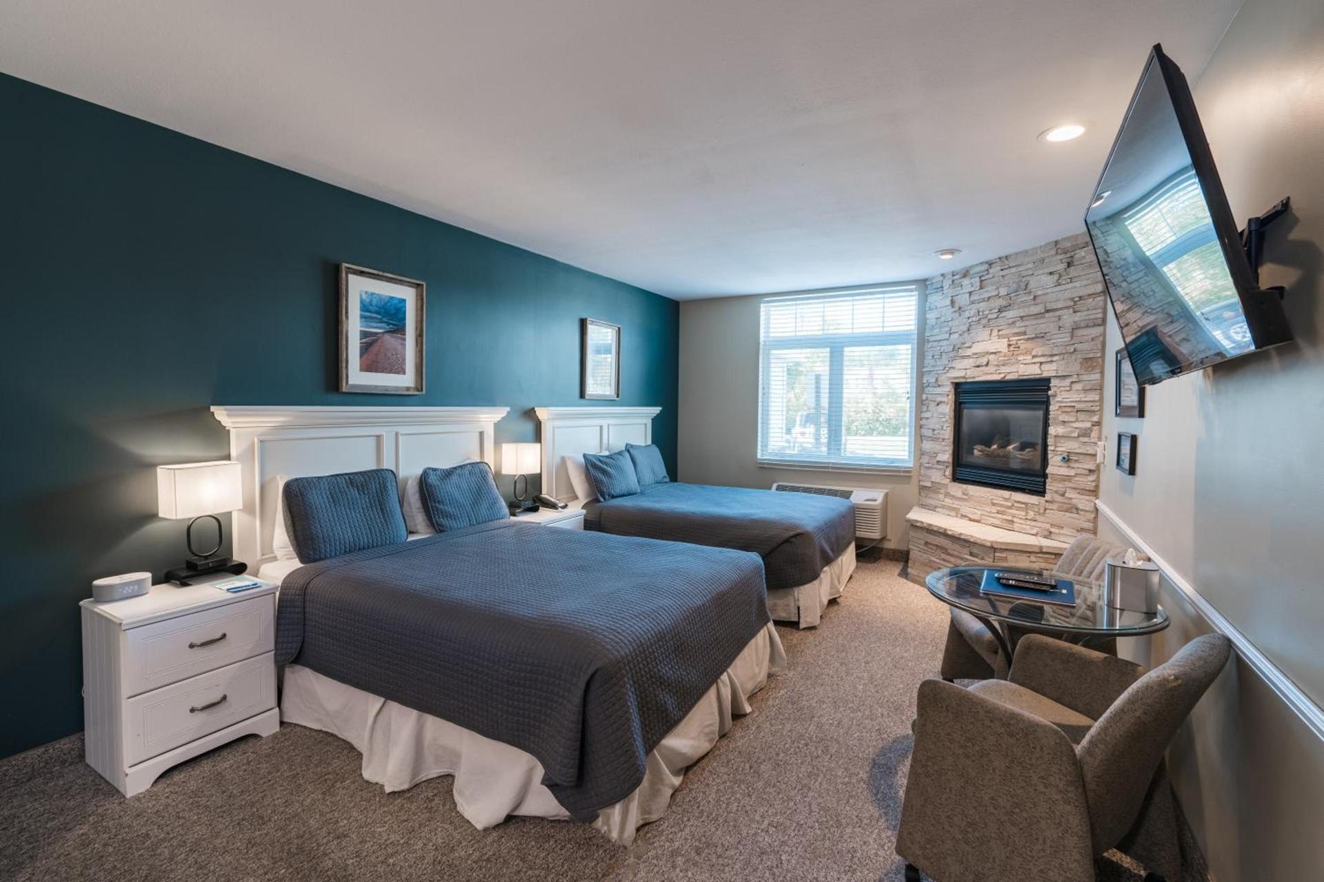 Weathervane Inn photo 68