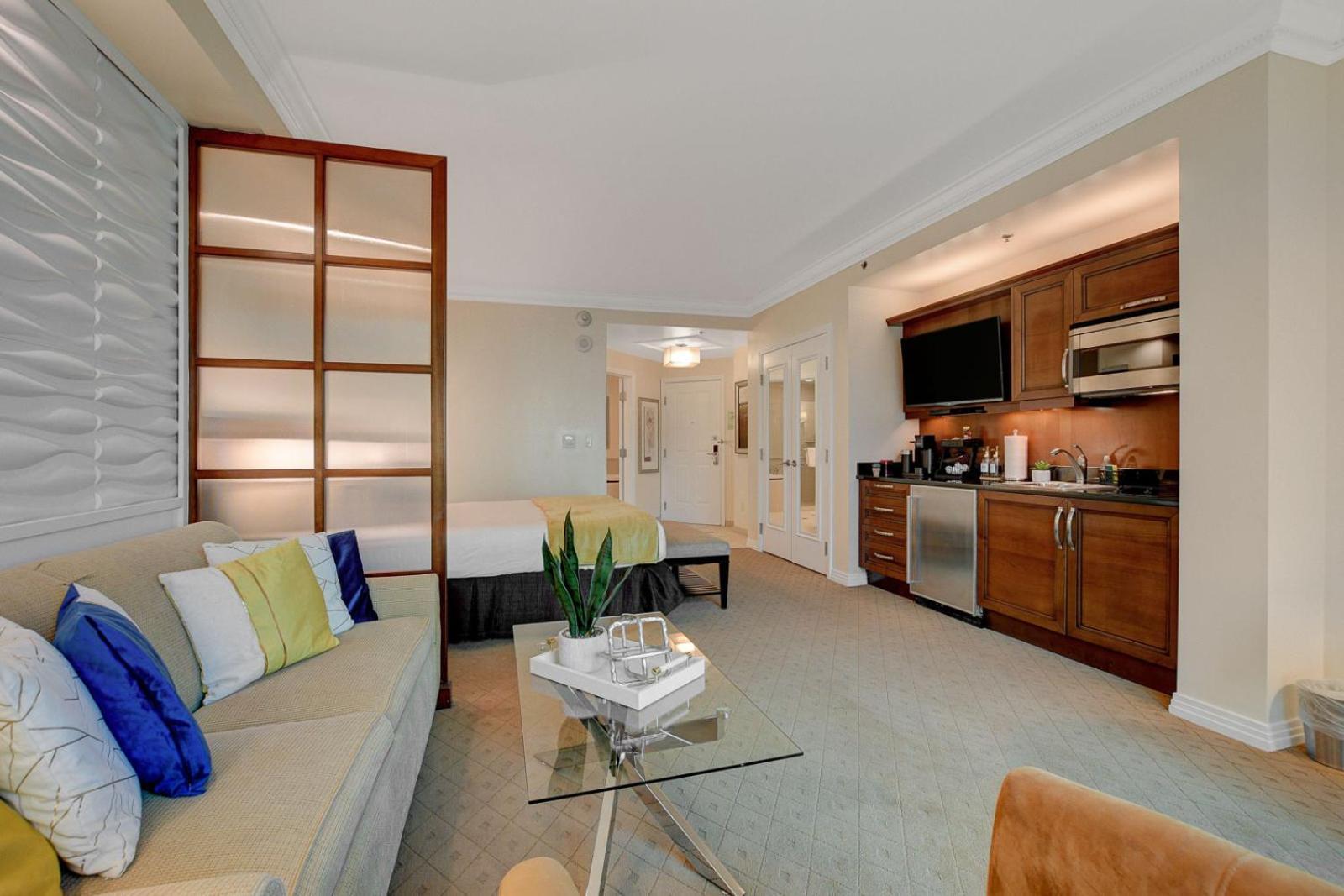 Sin City Suite @ MGM Signature photo 24
