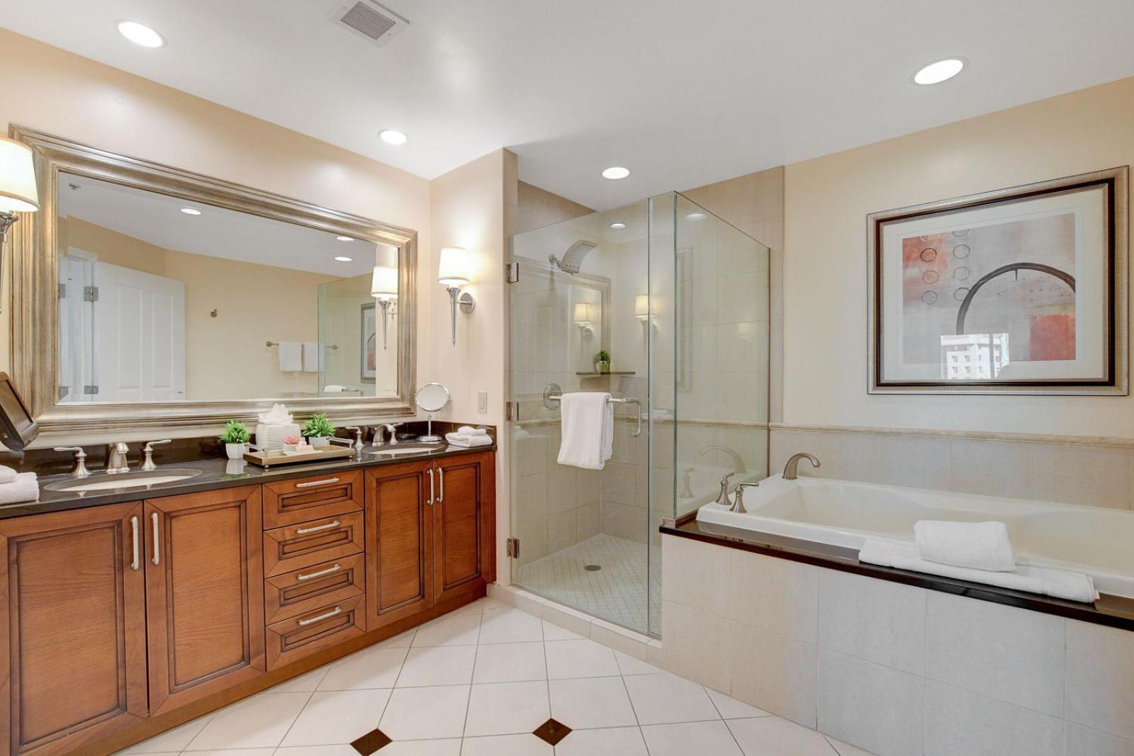 Sin City Suite @ MGM Signature photo 47