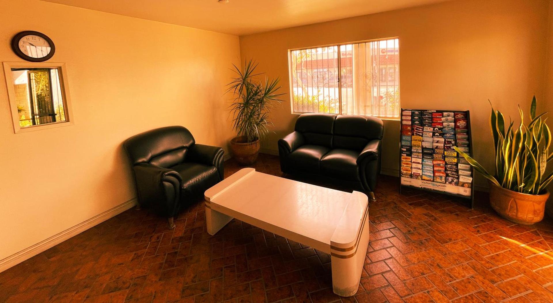 New Star Inn El Monte, CA - Los Angeles photo 13