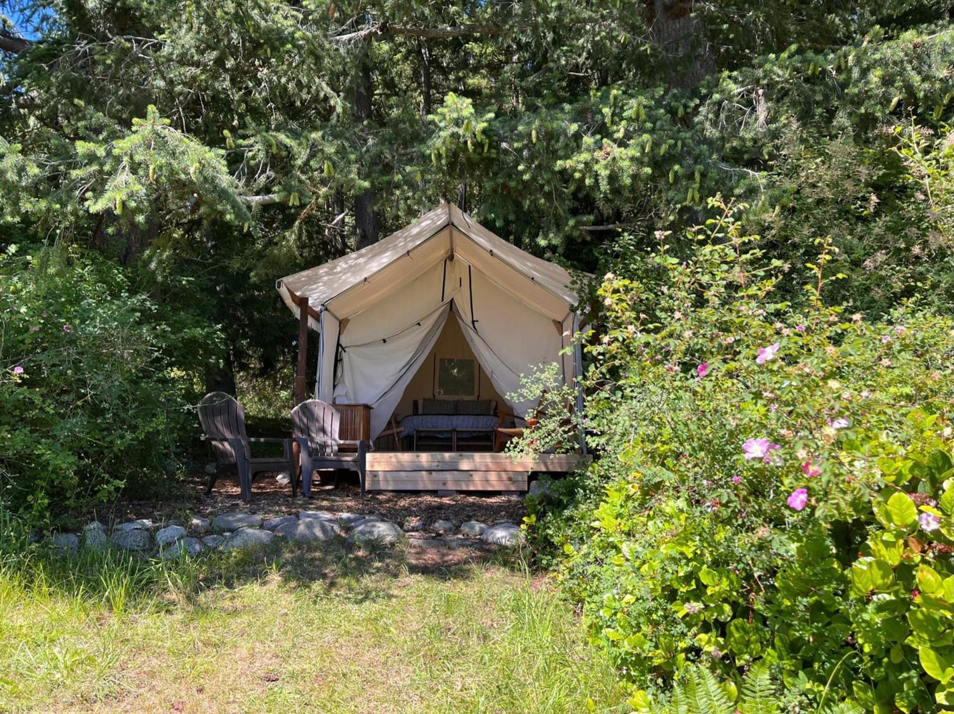 Lopez Farm Cottages & Tent Camping photo 33