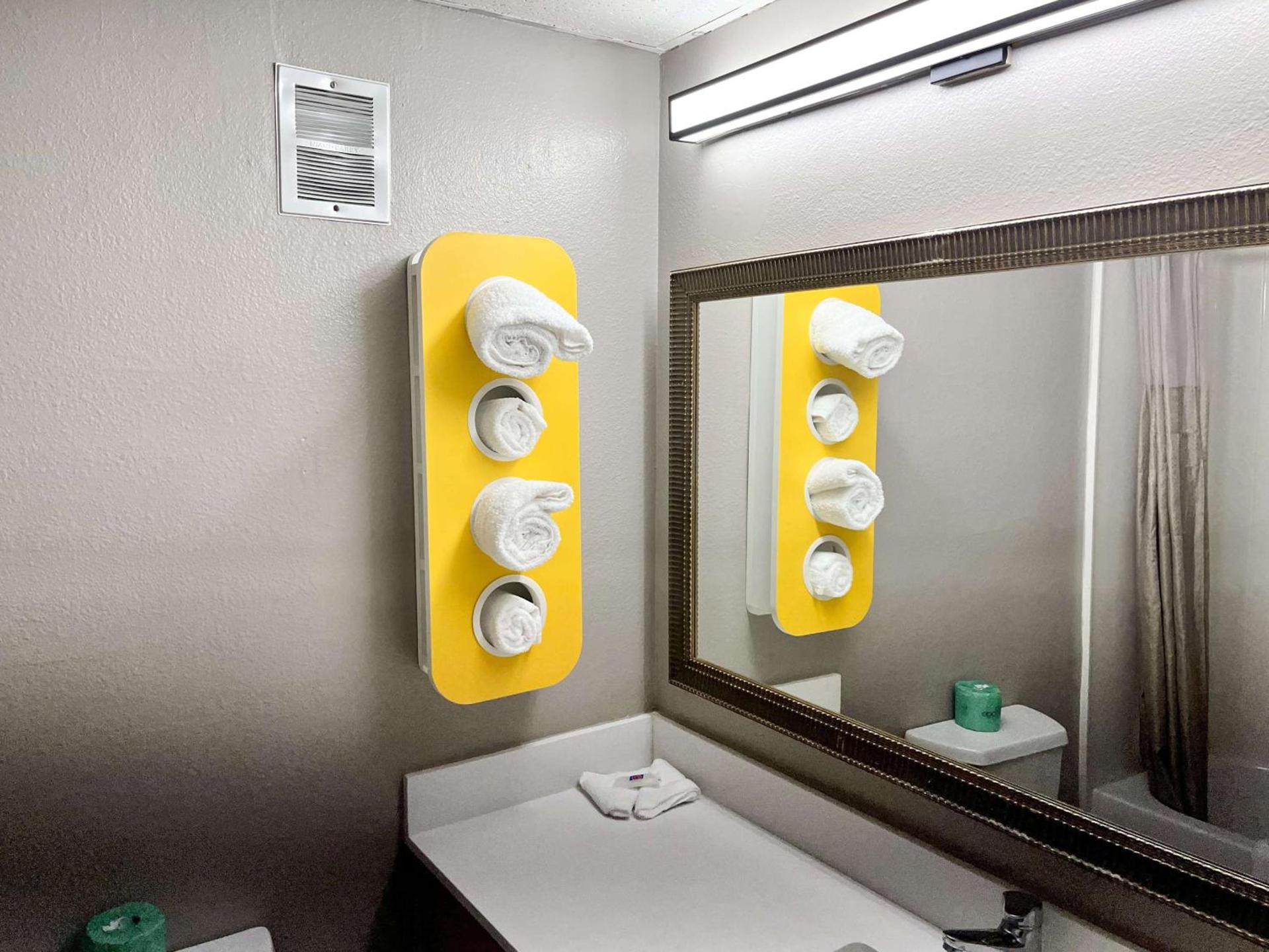 Studio 6 Suites Springfield, OH photo 7