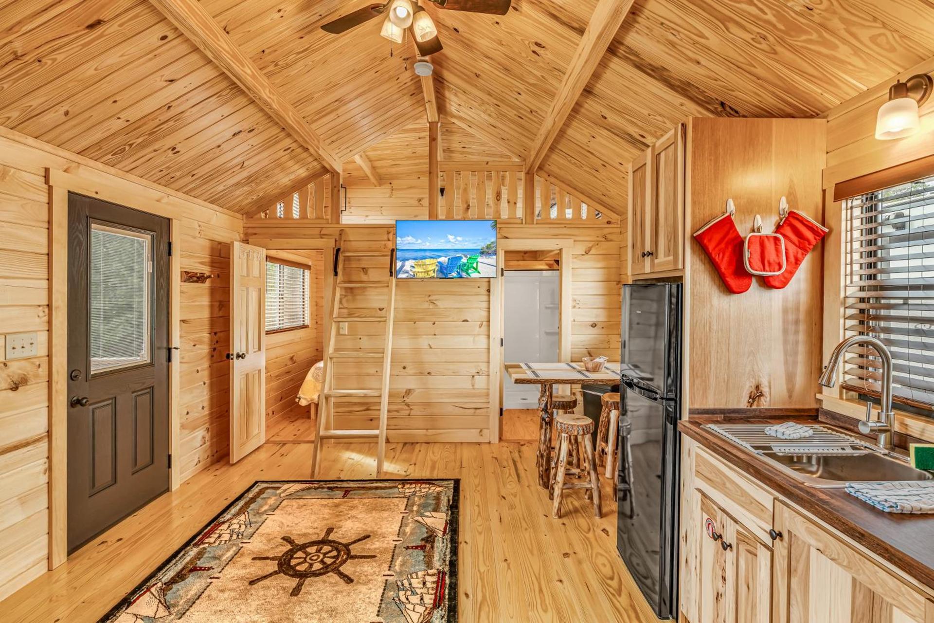 Cabins at Bonefish Bay photo 6