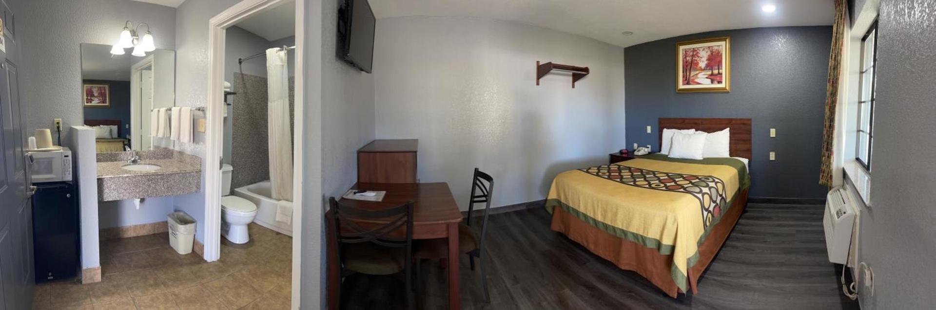Budget Inn Buffalo photo 2