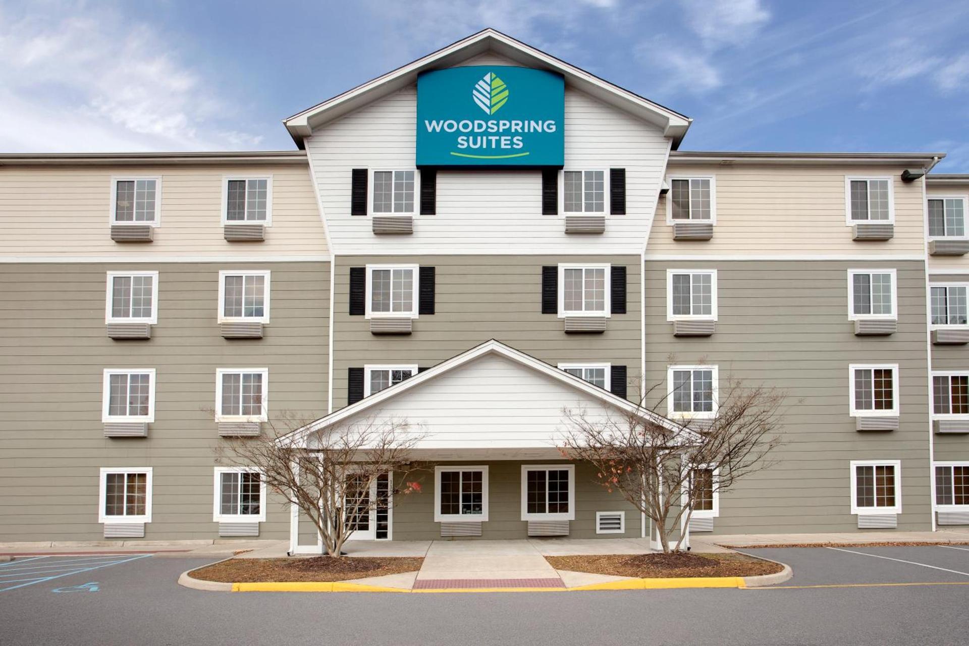 WoodSpring Suites Chesapeake-Norfolk South photo 2