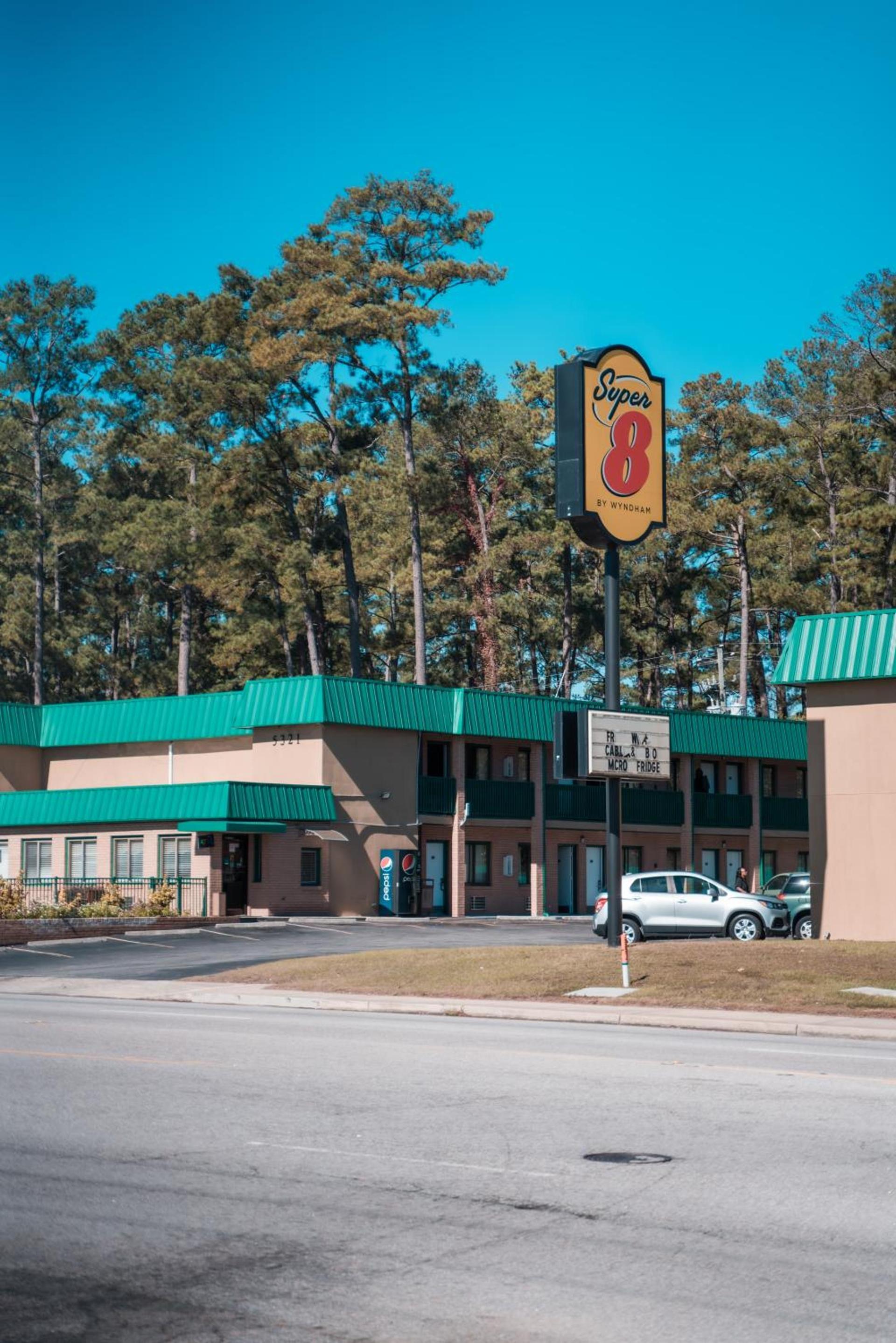 Super 8 by Wyndham Columbia/Ft. Jackson SC photo 34
