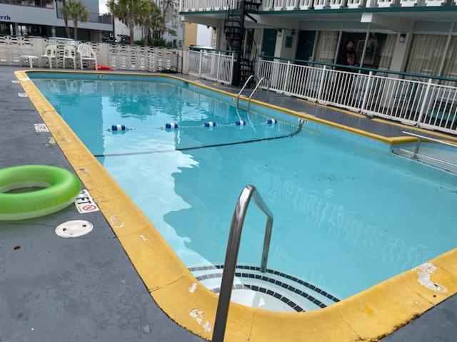 Wayfarer Motel photo 2