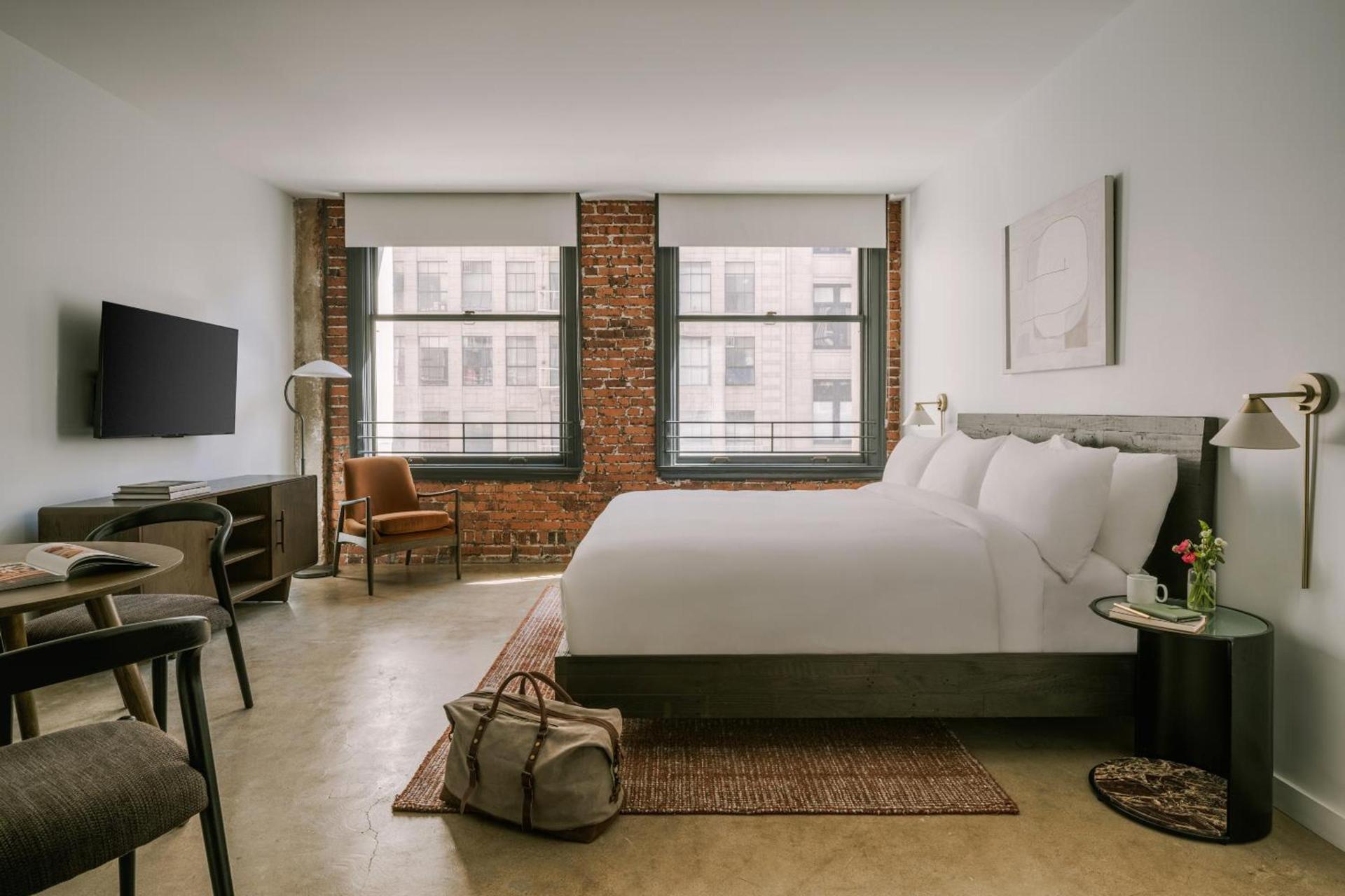 The Winfield Lofts, a Wyndham Hotel photo 16
