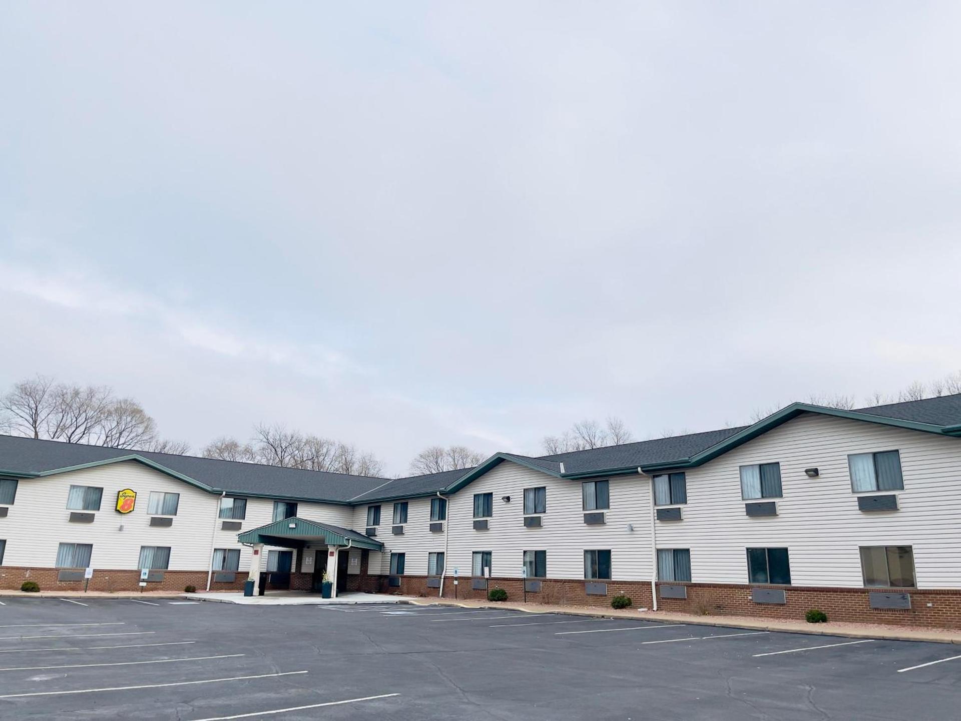Super 8 by Wyndham Shakopee photo 66