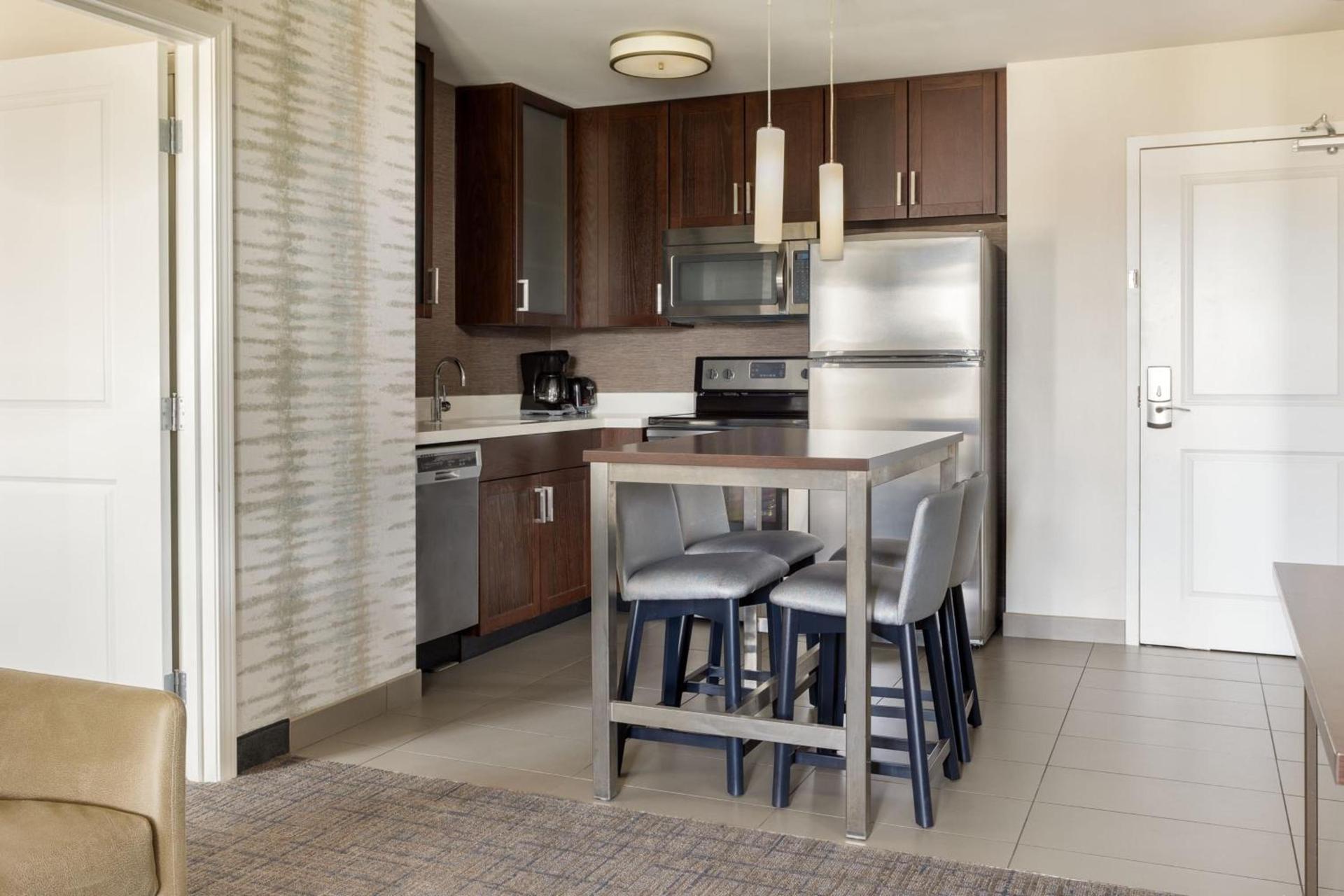 Residence Inn by Marriott Corona Riverside photo 15