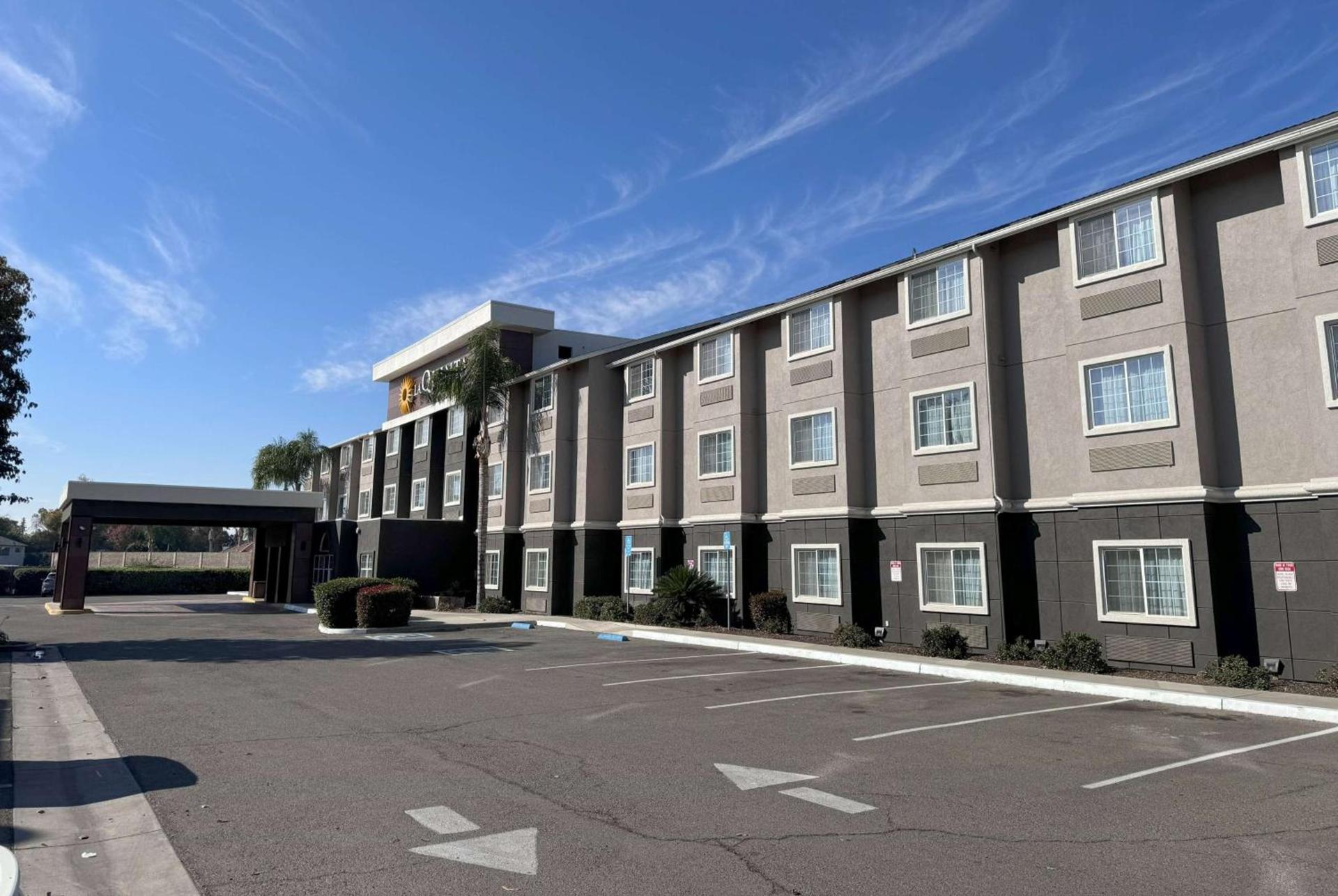 La Quinta by Wyndham Tulare photo 4