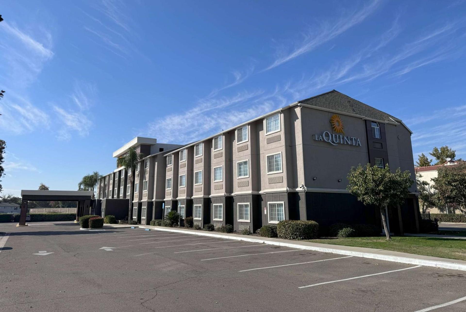 La Quinta by Wyndham Tulare photo 6