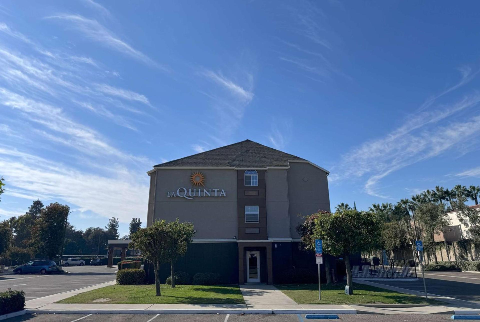 La Quinta by Wyndham Tulare photo 8