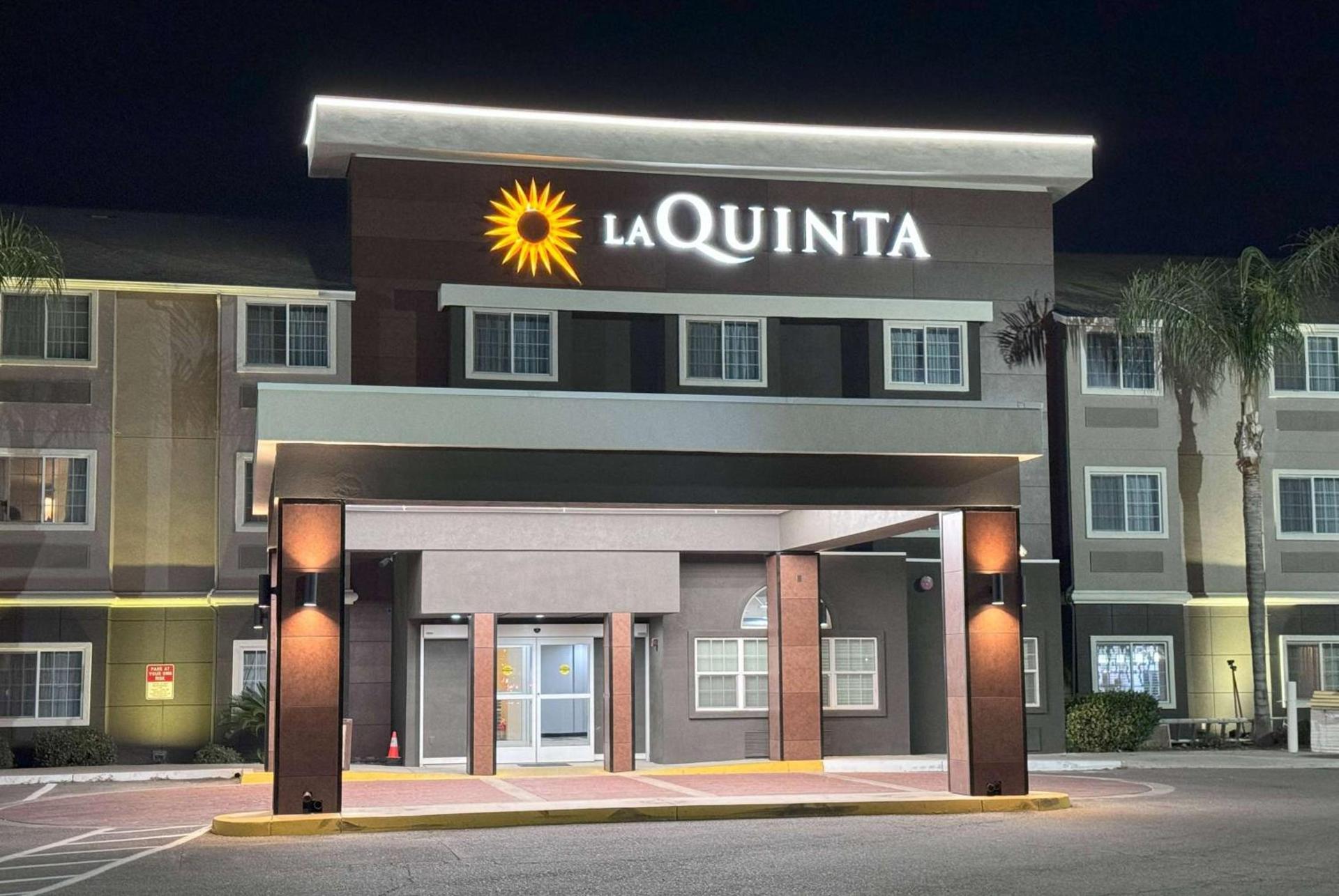 La Quinta by Wyndham Tulare photo 3