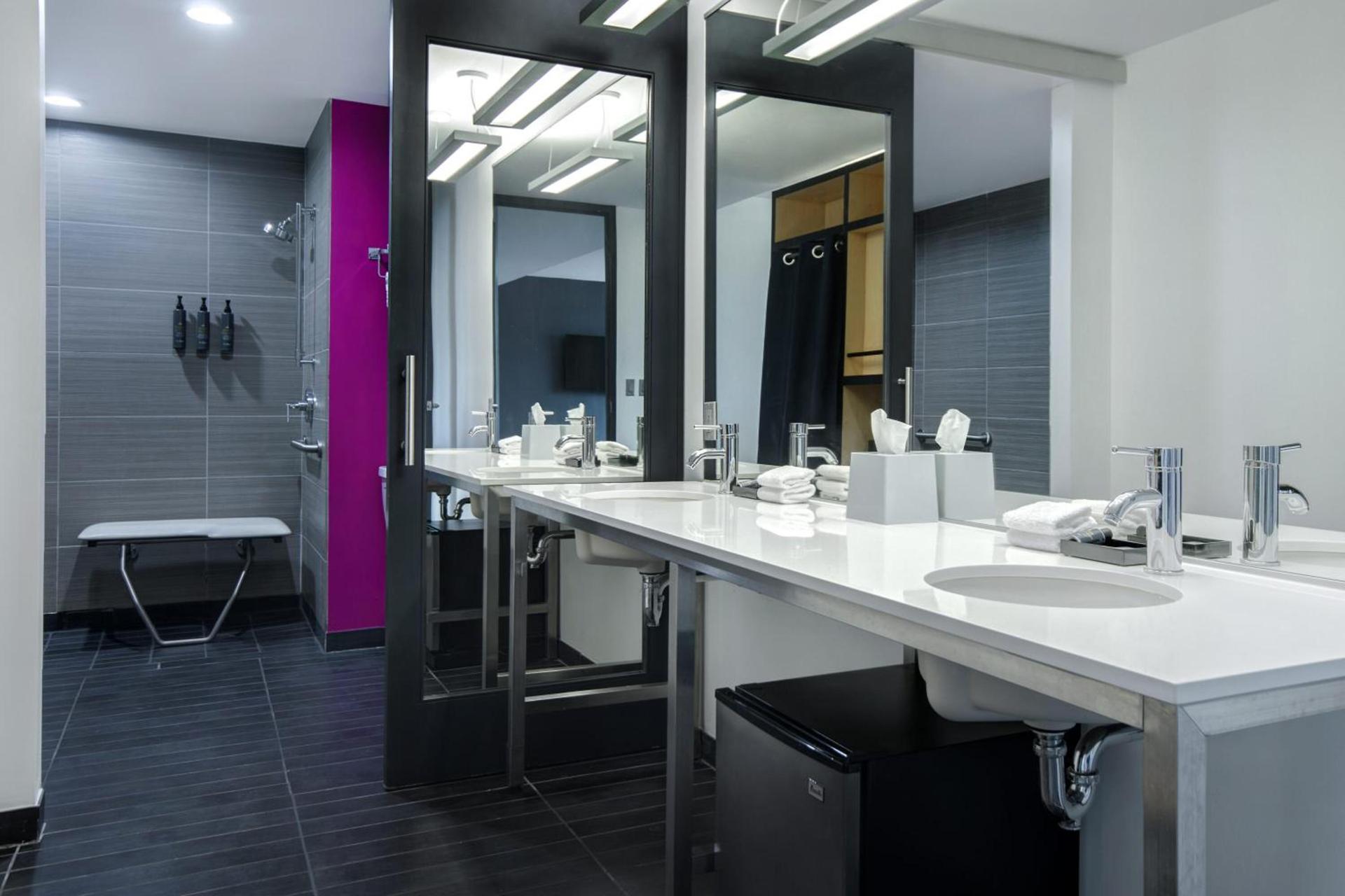 Aloft by Marriott Oklahoma City Downtown - Bricktown photo 45