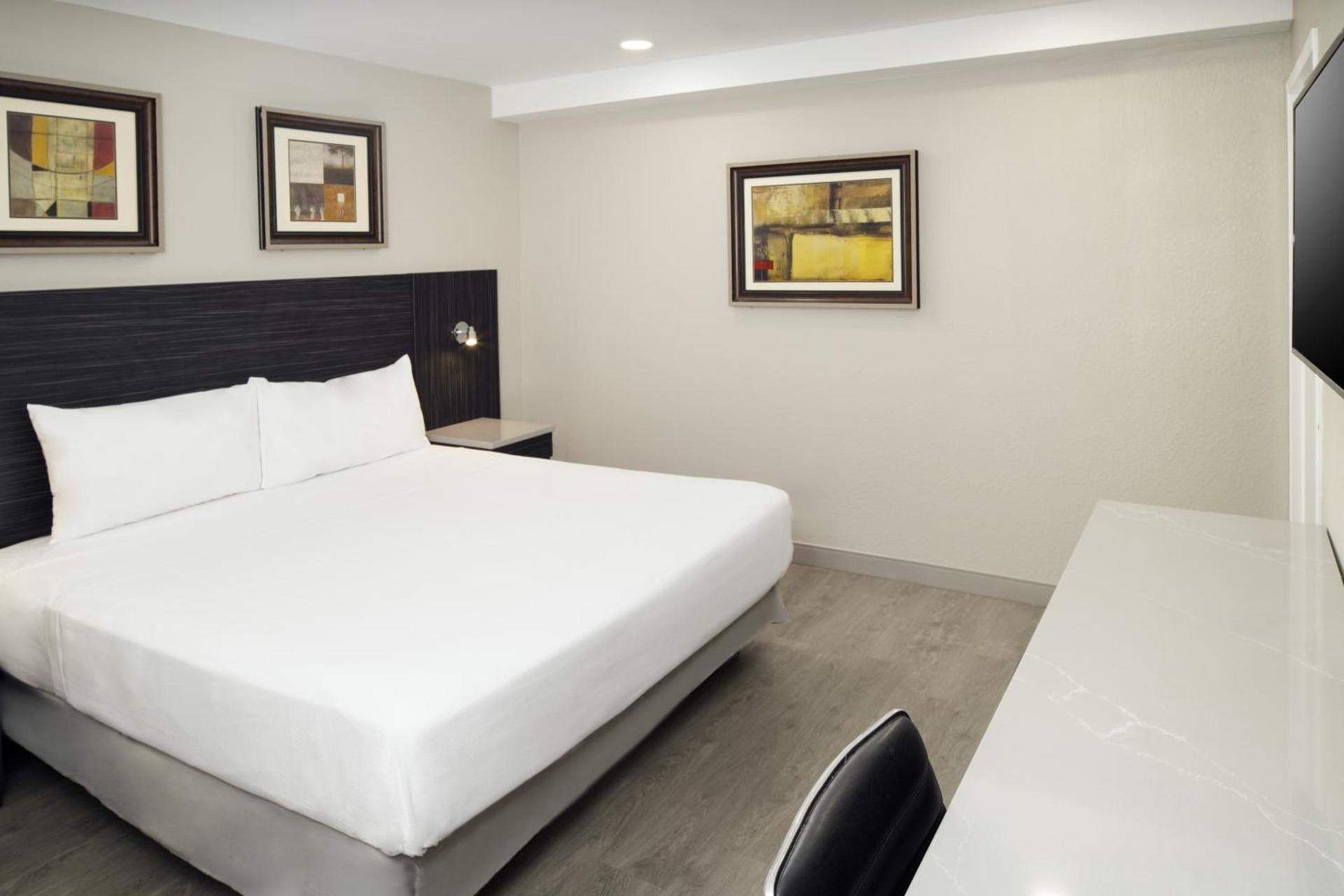 Skyview Motel photo 8