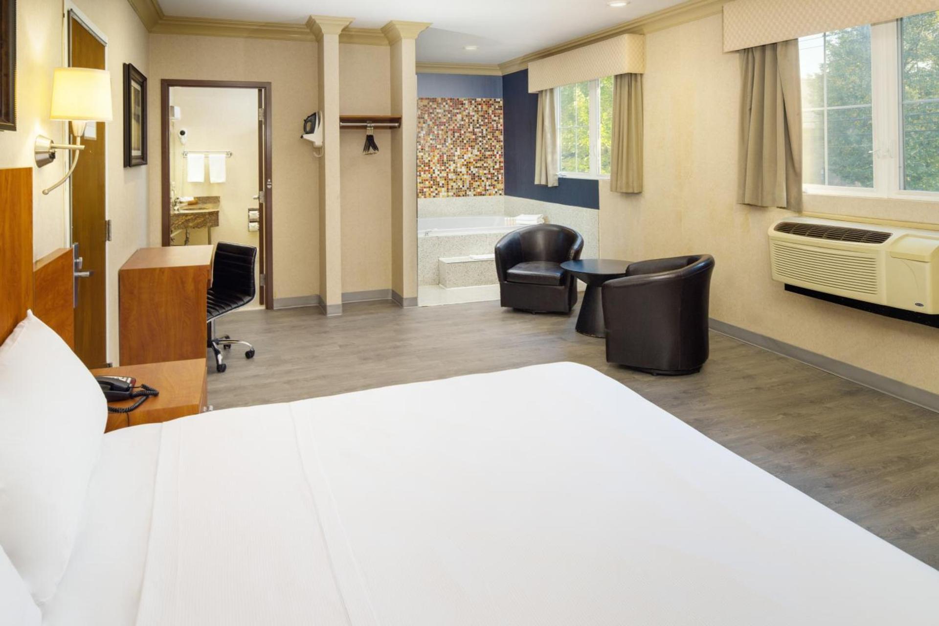 Skyview Motel photo 6