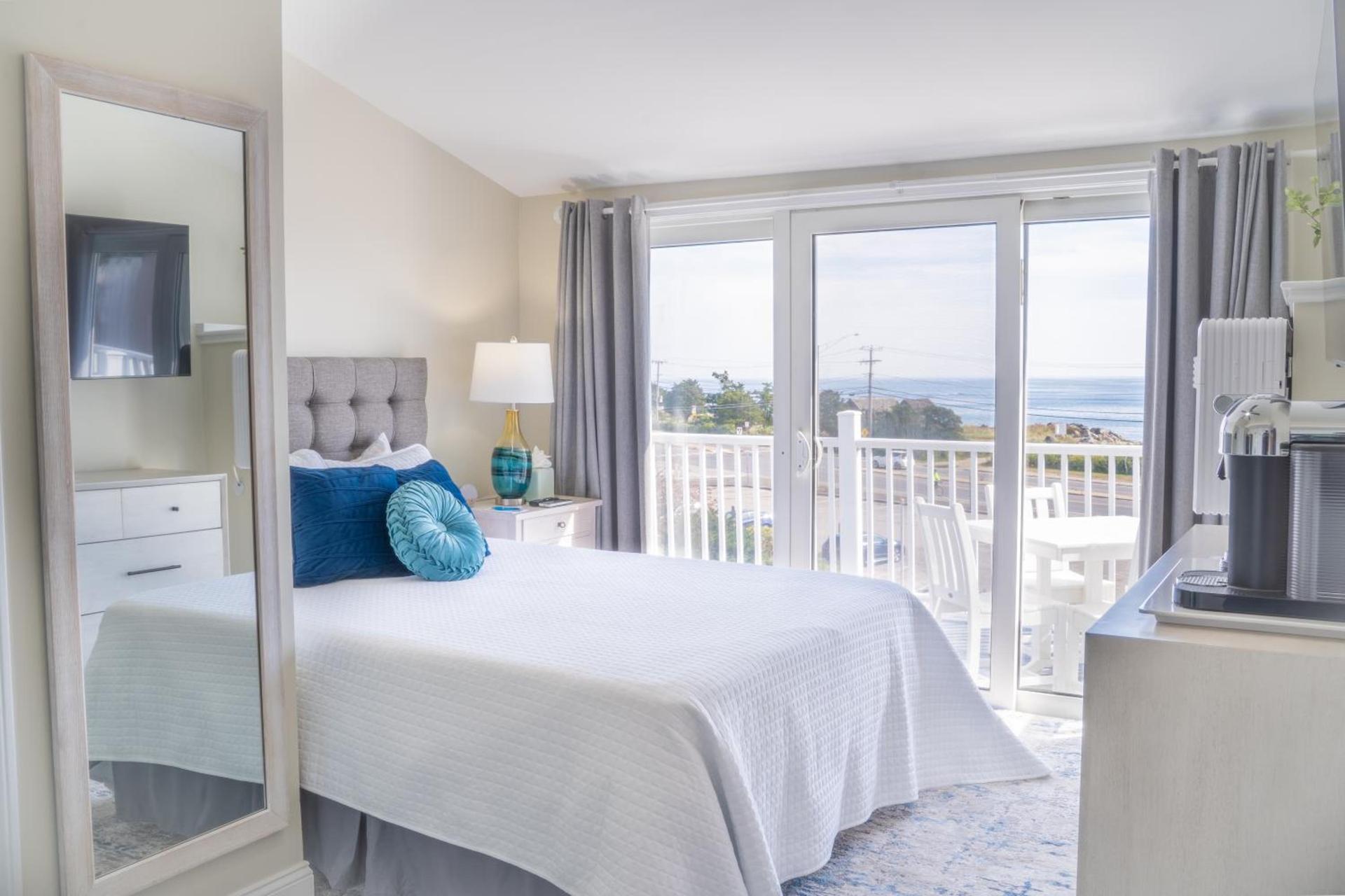 935 Ocean, a Beachside Inn photo 64