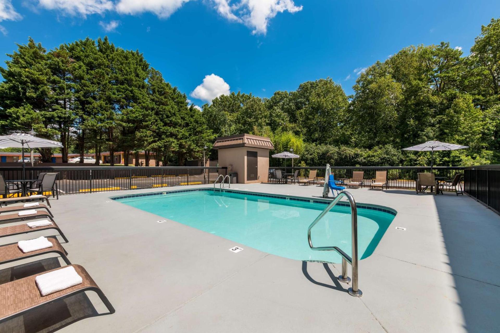Best Western Albemarle Inn photo 27