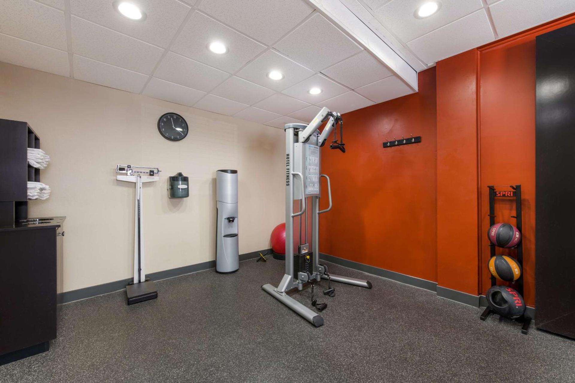 Best Western Albemarle Inn photo 24