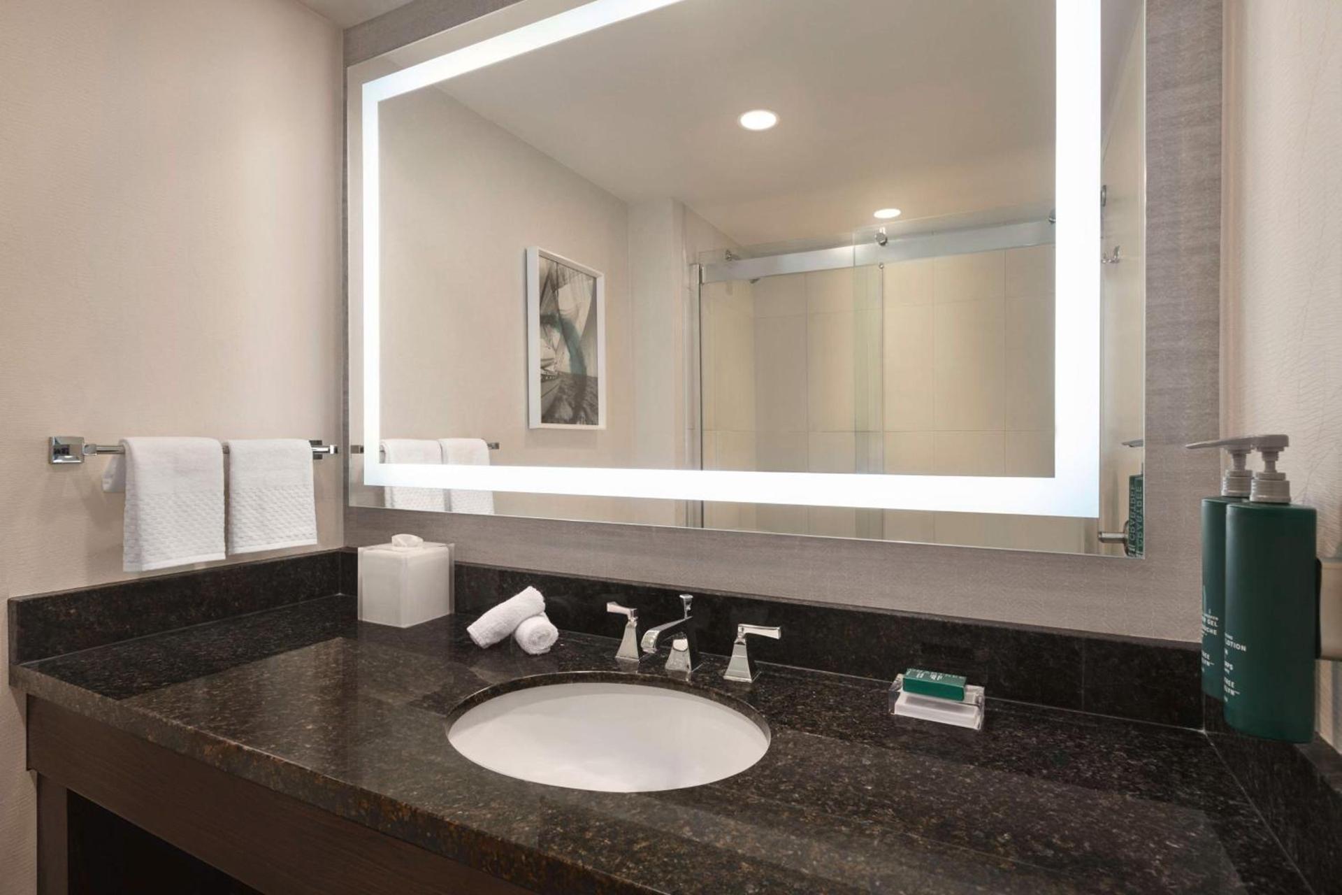 Hilton Tampa Downtown photo 81
