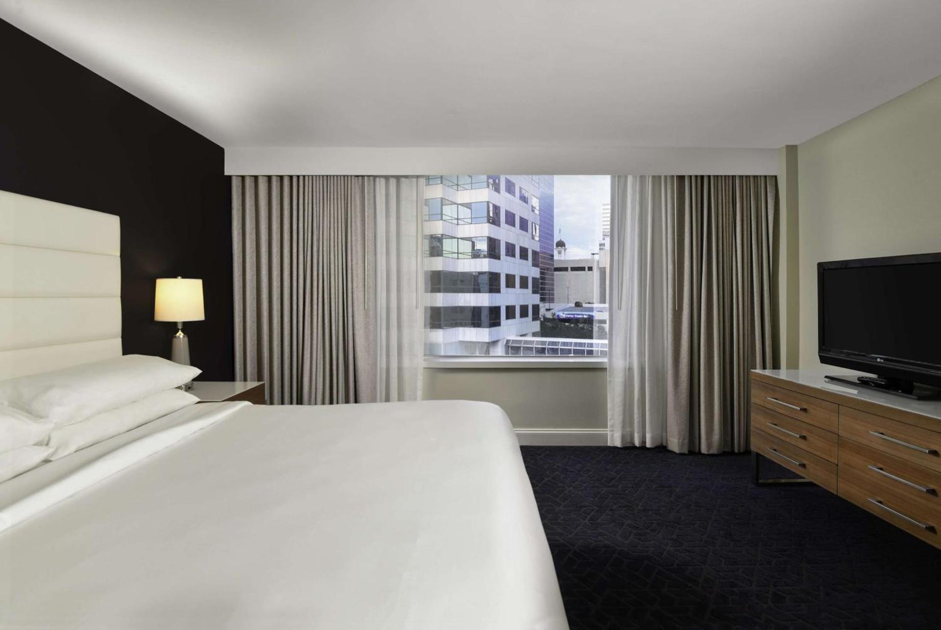 Hotel Tampa Riverwalk photo 58
