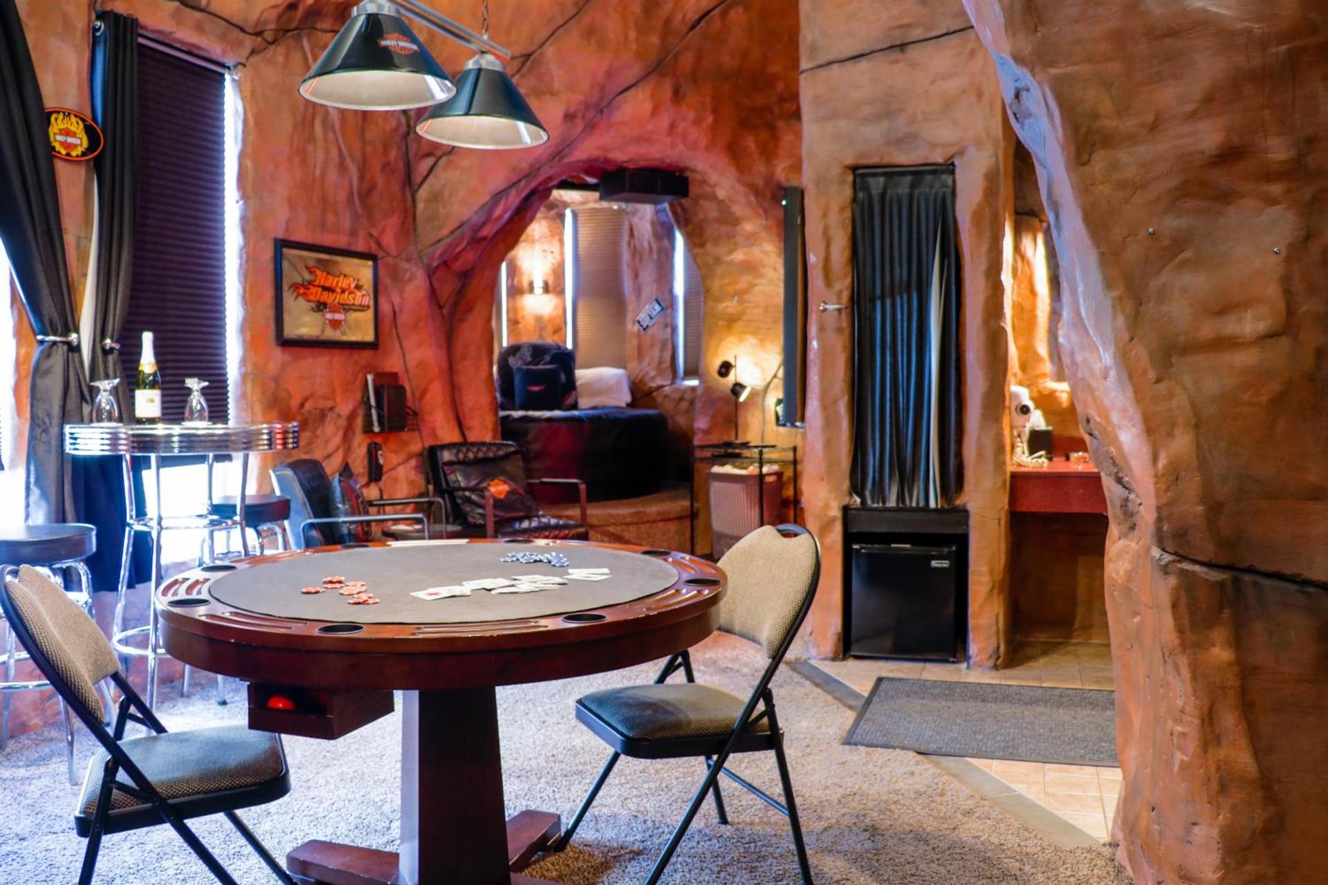 The Anniversary Inn - Boise photo 18