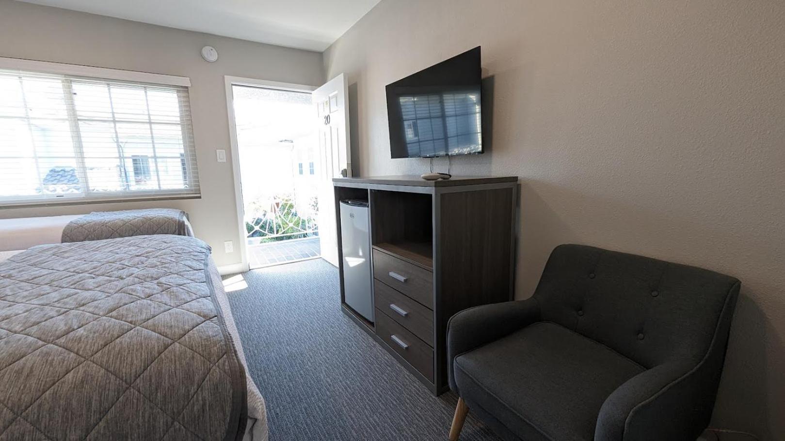 Ocean Park Inn photo 33