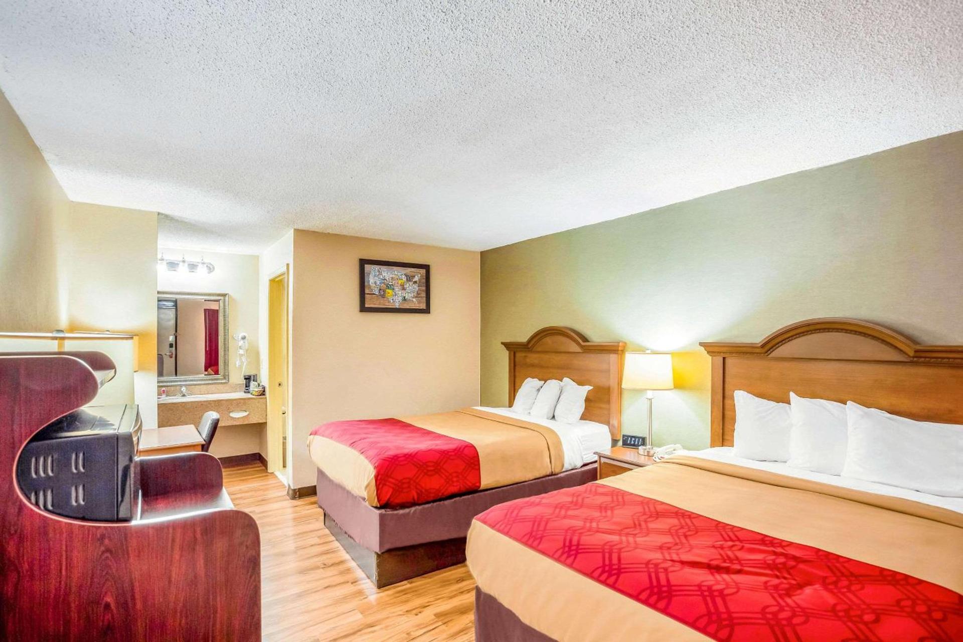 Econo Lodge Huntington - Barboursville University Area photo 6