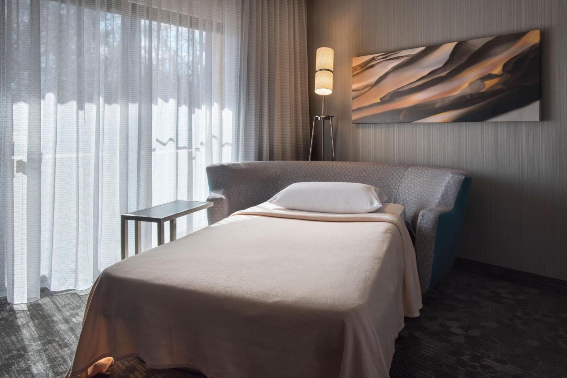 Courtyard by Marriott Mahwah photo 10
