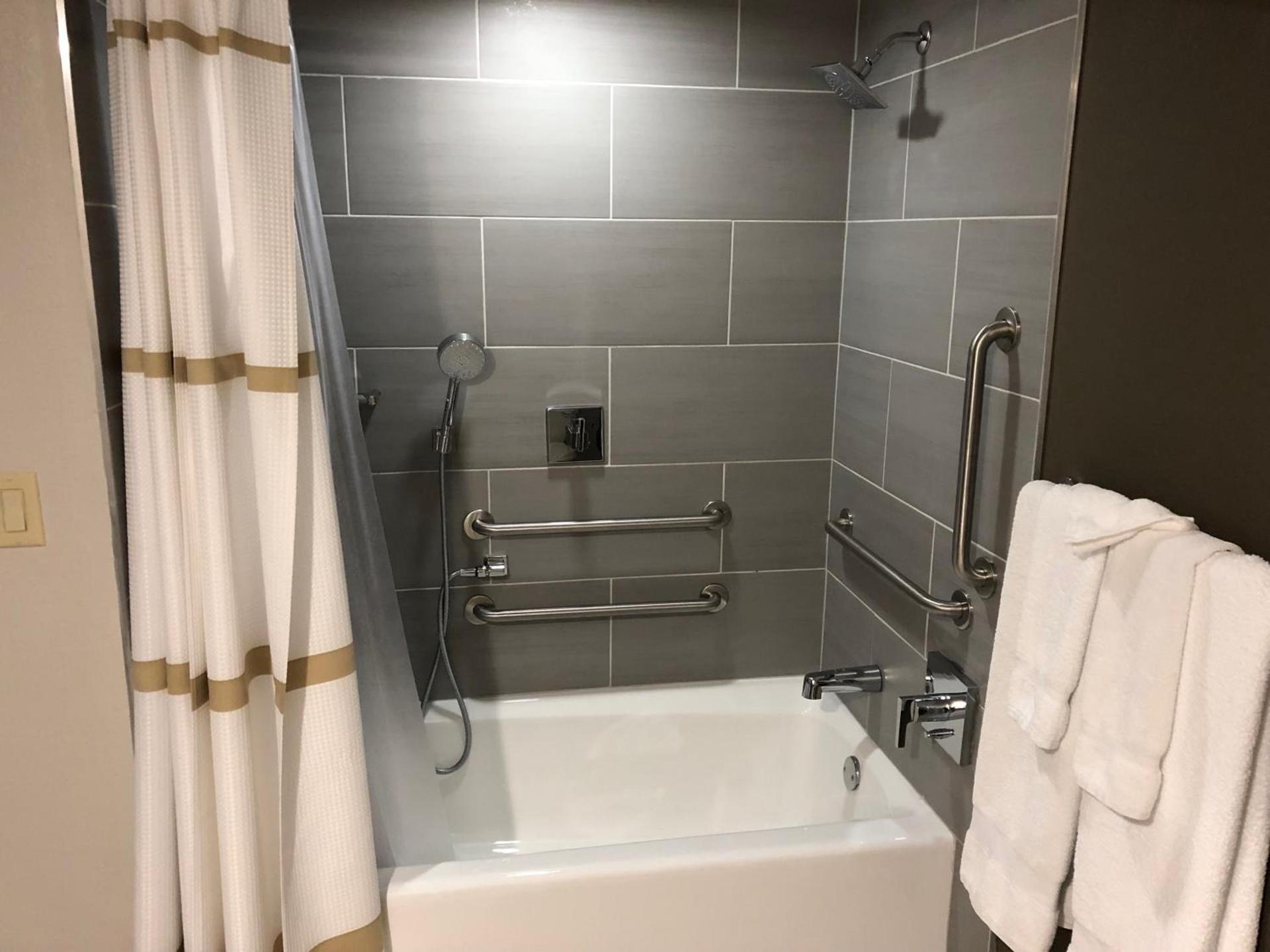 Marriott Phoenix Airport photo 2