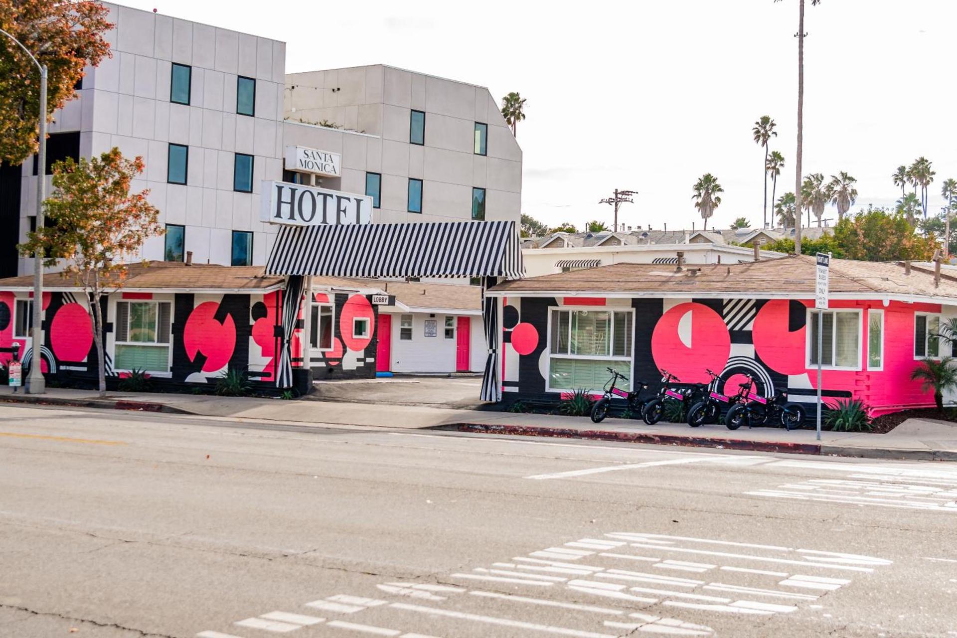 Santa Monica Hotel photo 1