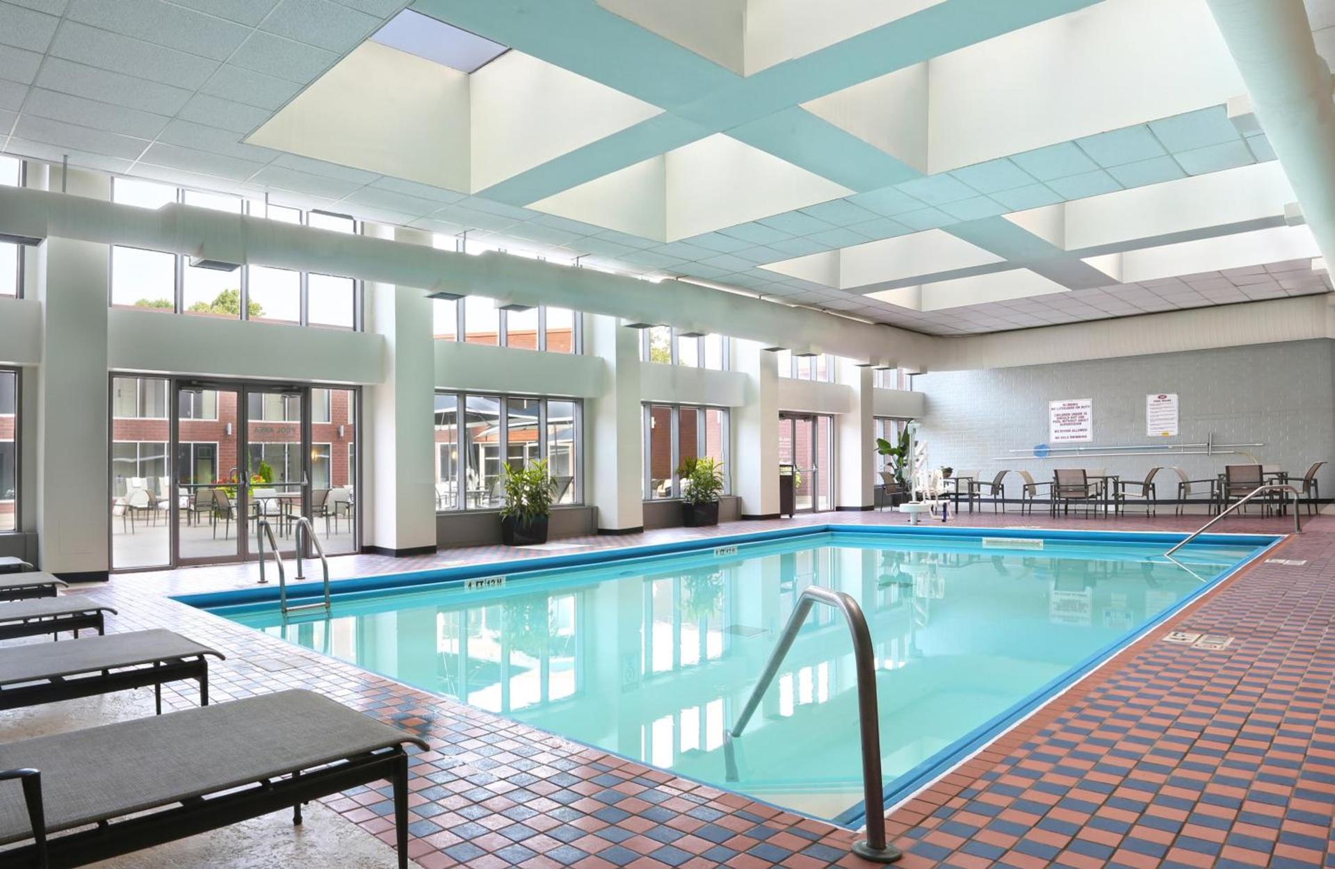 Crowne Plaza Atlanta Perimeter at Ravinia by IHG photo 3