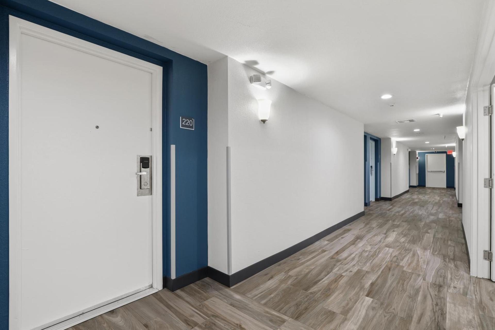 Studio 6 Suites Perris, CA photo 31