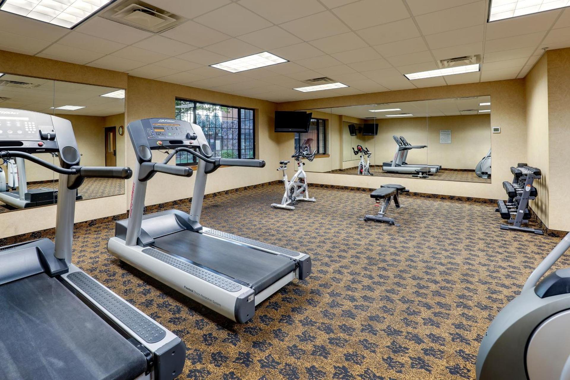 Stoney Creek Hotel Quad Cities - Moline photo 43