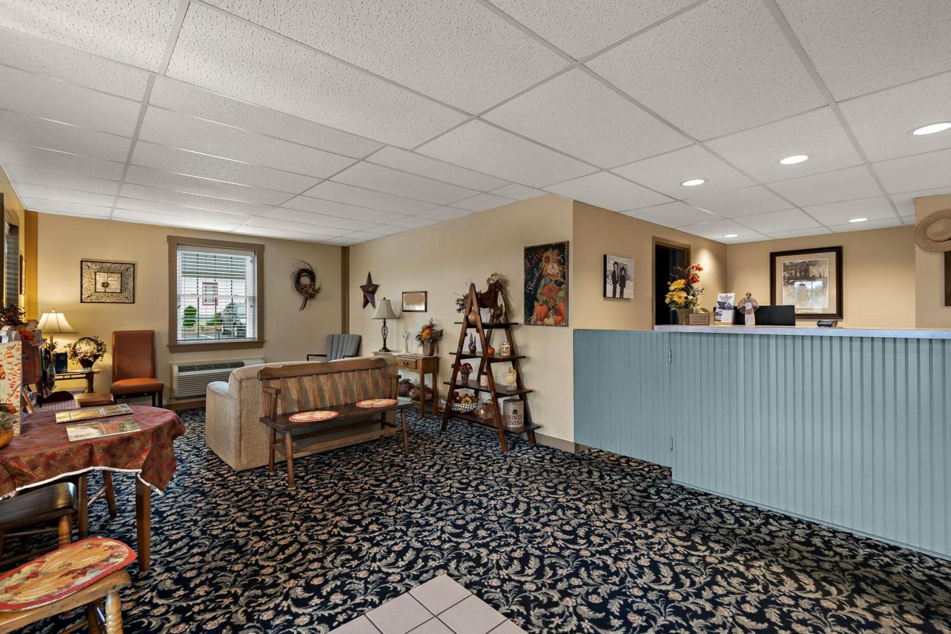 Country Living Inn photo 21