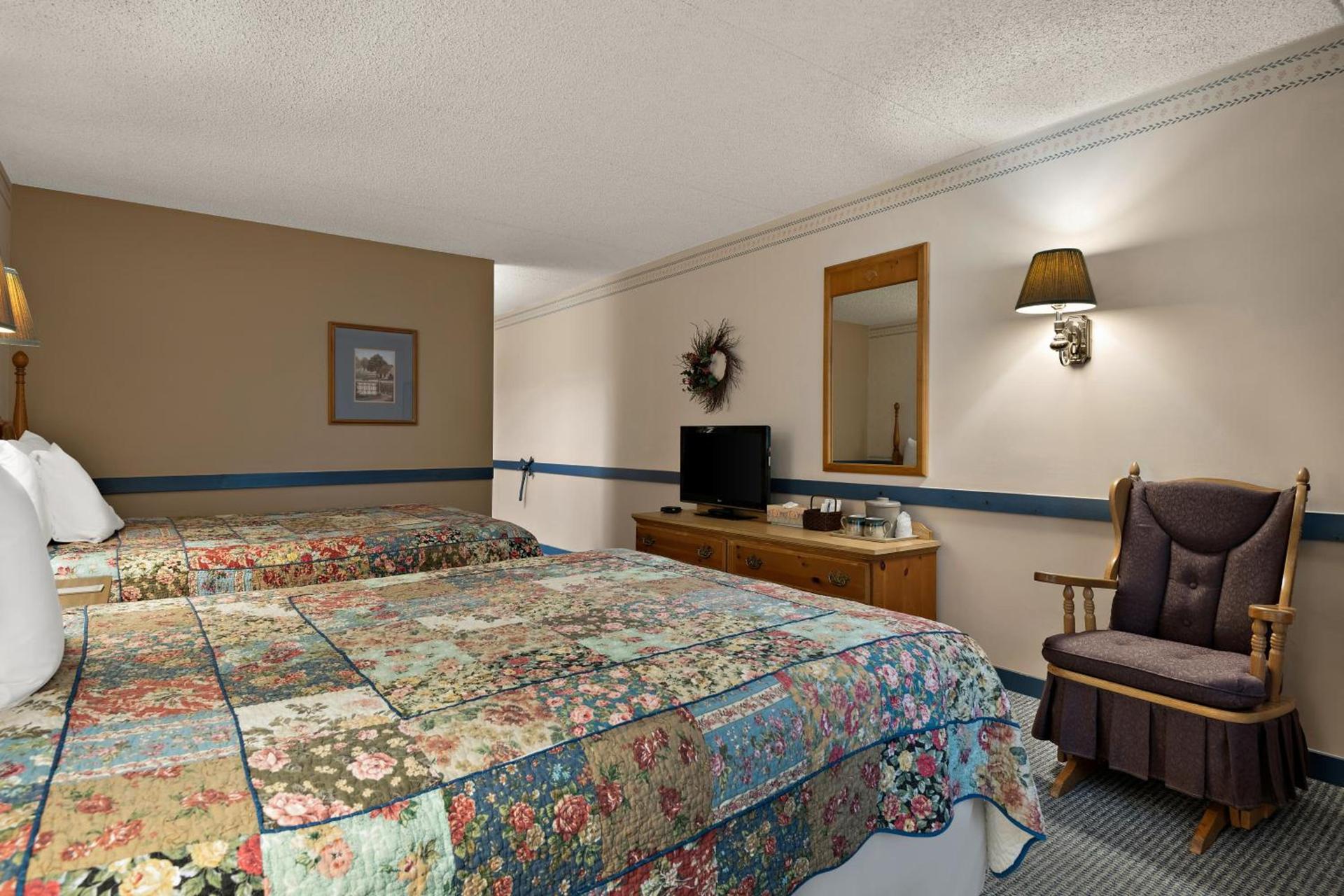 Country Living Inn photo 26